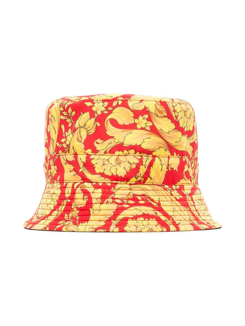 Versace Baroque Print Reversible Bucket Hat in Red | Lyst