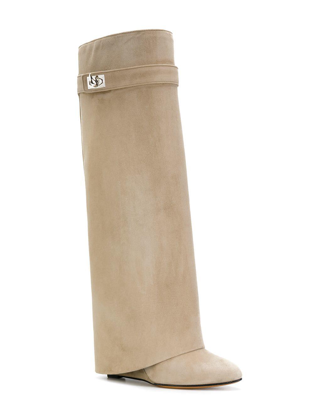 Bottes Shark Lock Daim Givenchy en coloris Neutre - Lyst