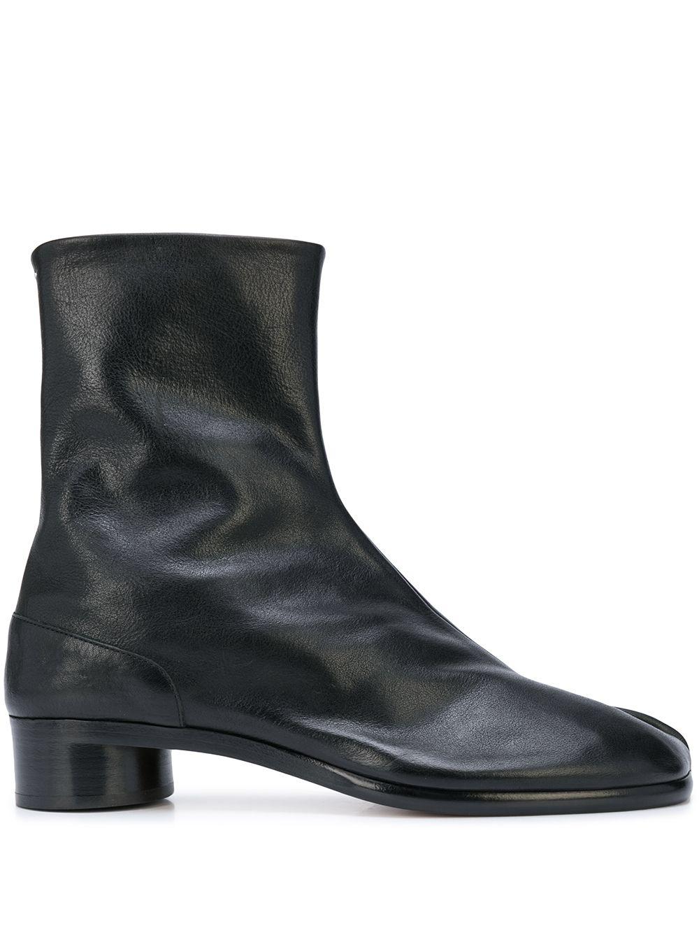 Maison Margiela Low Heel Leather Tabi Boots in Black for Men - Lyst
