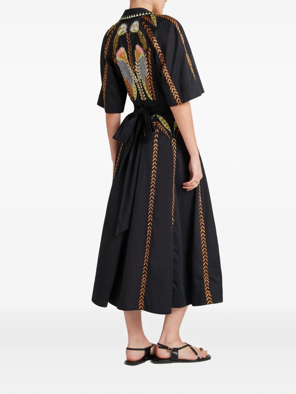sachin and babi light blue dress Feel Better Than Good Black and White Sleeveless Embroidered Wrap Dress  Size M