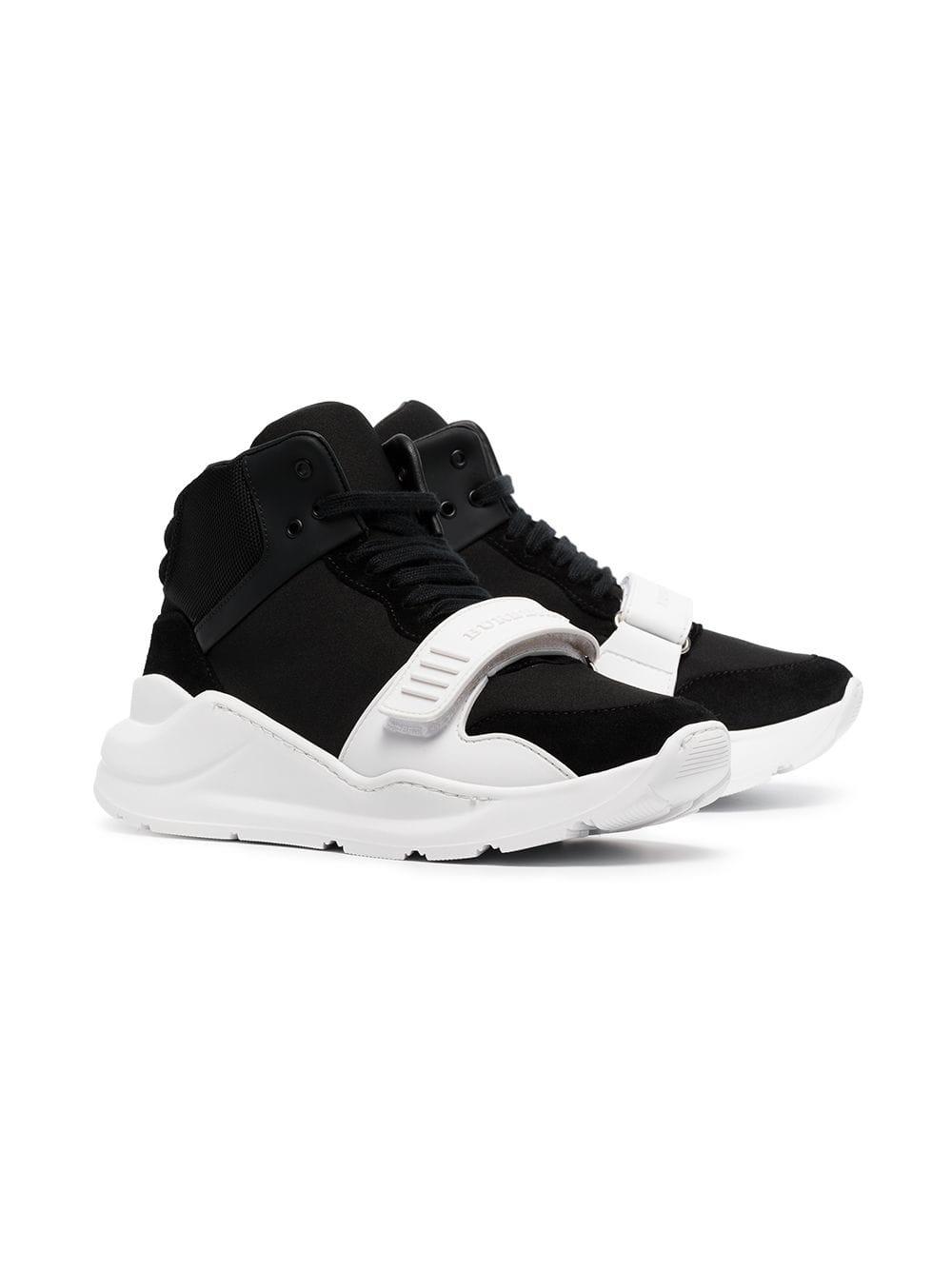 Burberry Synthetic Regis Sneakers in Black | Lyst