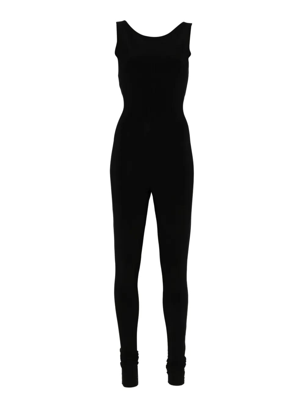 【Norma Kamali】ノースリーブ ジャンプスーツ Norma Kamali SLIP ジャンプスーツ - Black | REVOLVE