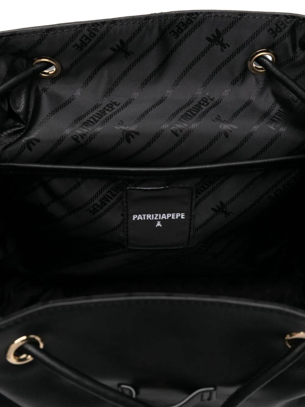 PATRIZIA PEPE 2A2869A573W146 関税送料込 Fly leather clutch bag with chain