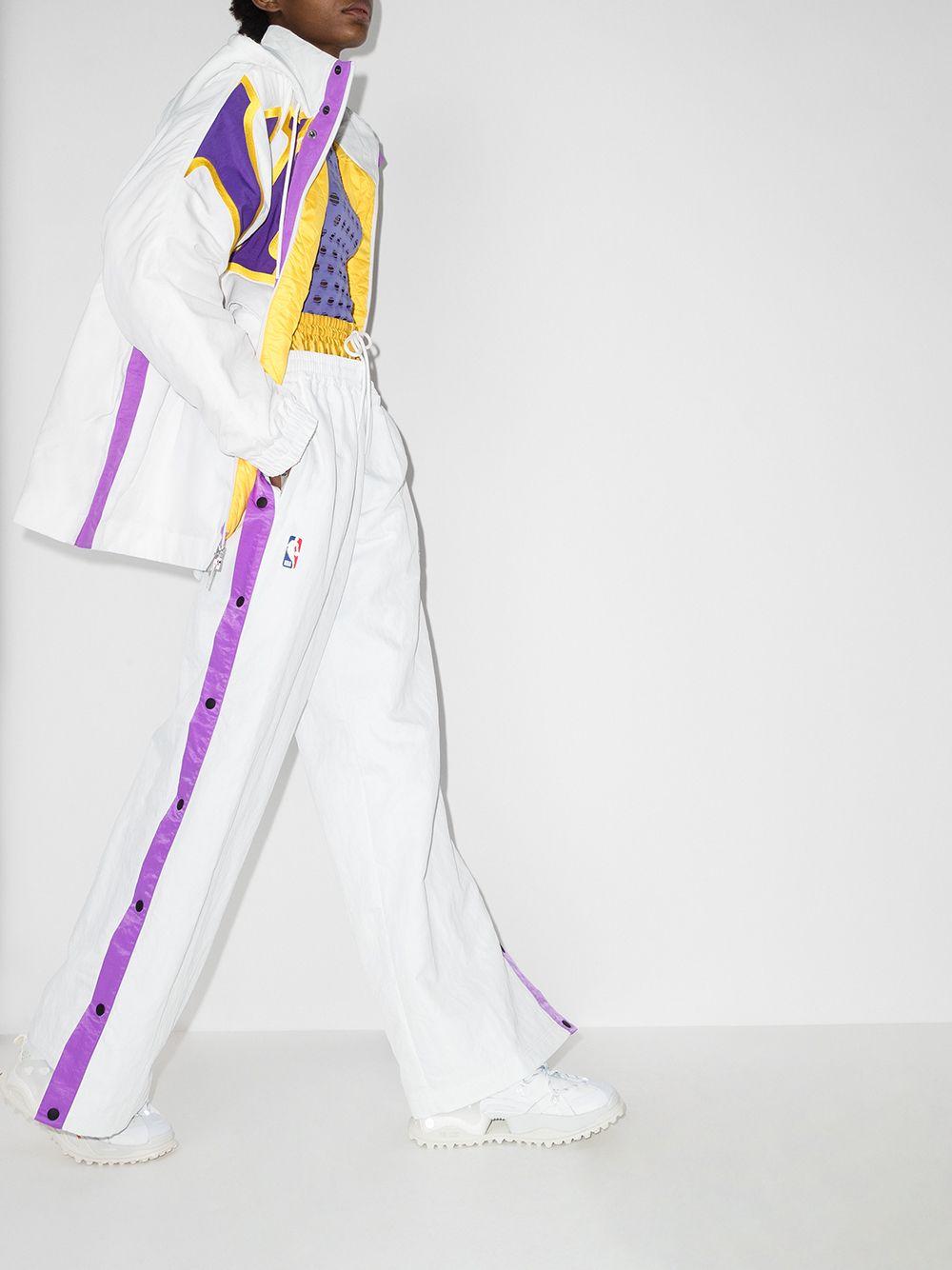 ambush lakers