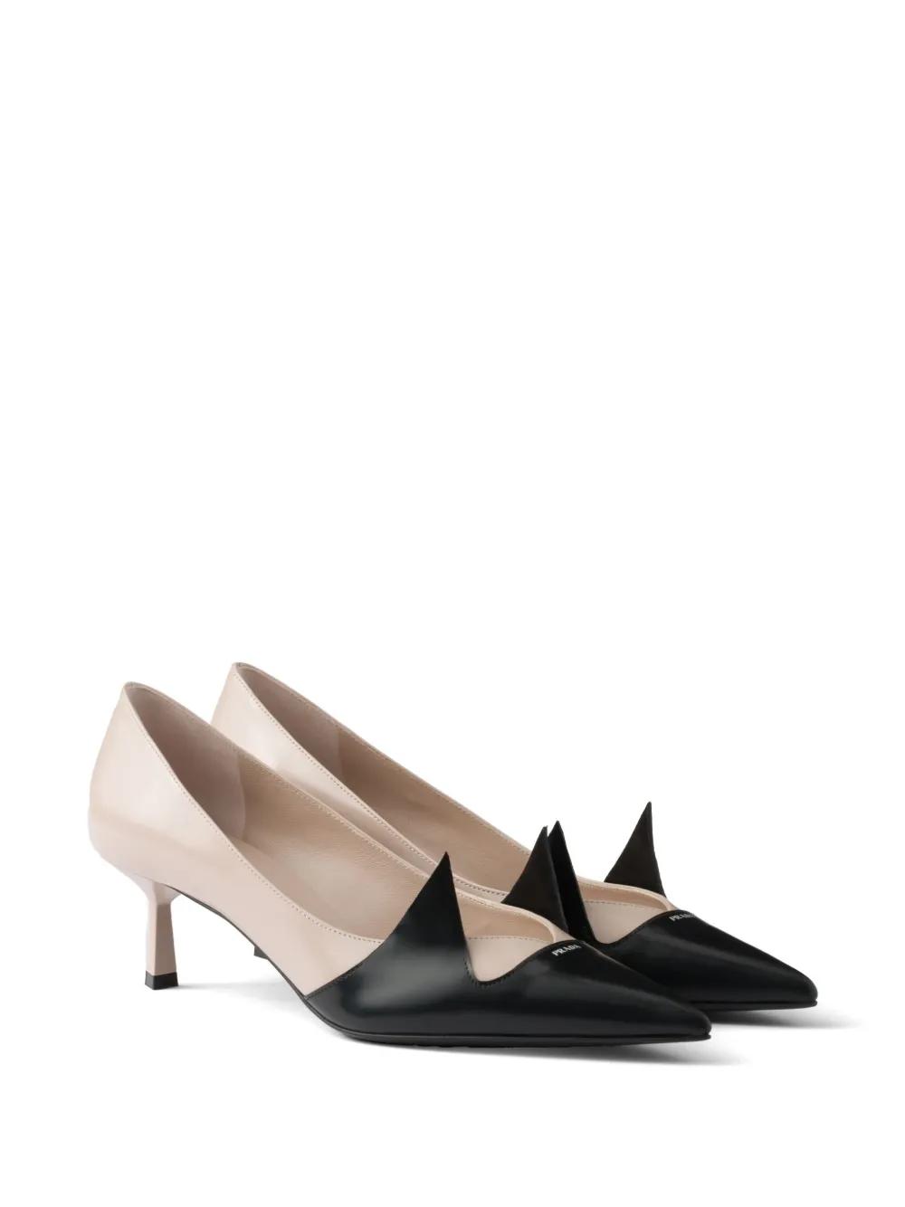 パンプス Prada Two-Tone Leather Pumps Prada 55Mm Two-Tone Brushed-Leather Pumps in White | Lyst