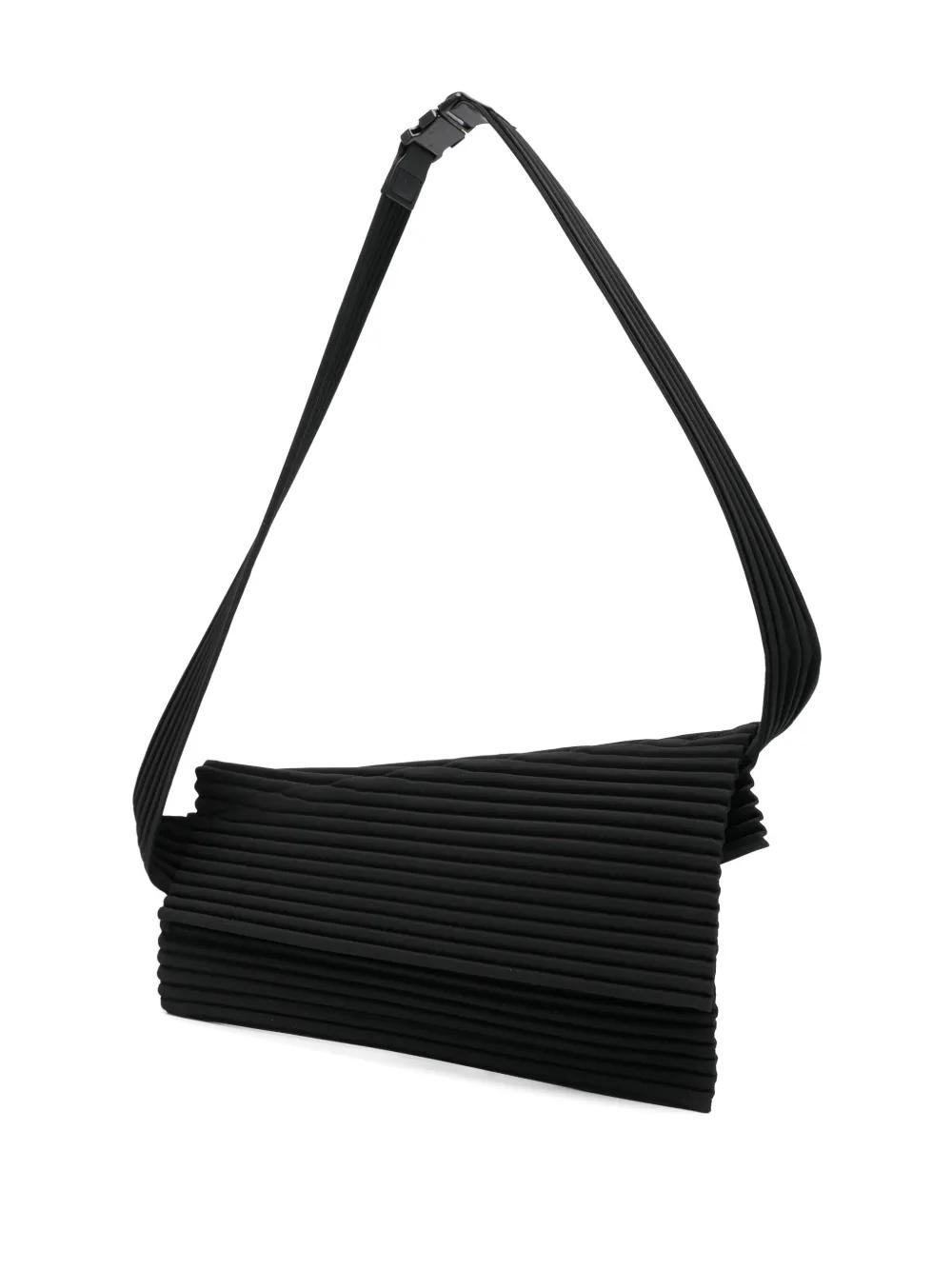 Homme Plissé Issey Miyake Overlap Shoulder Bag in Black for Men | Lyst