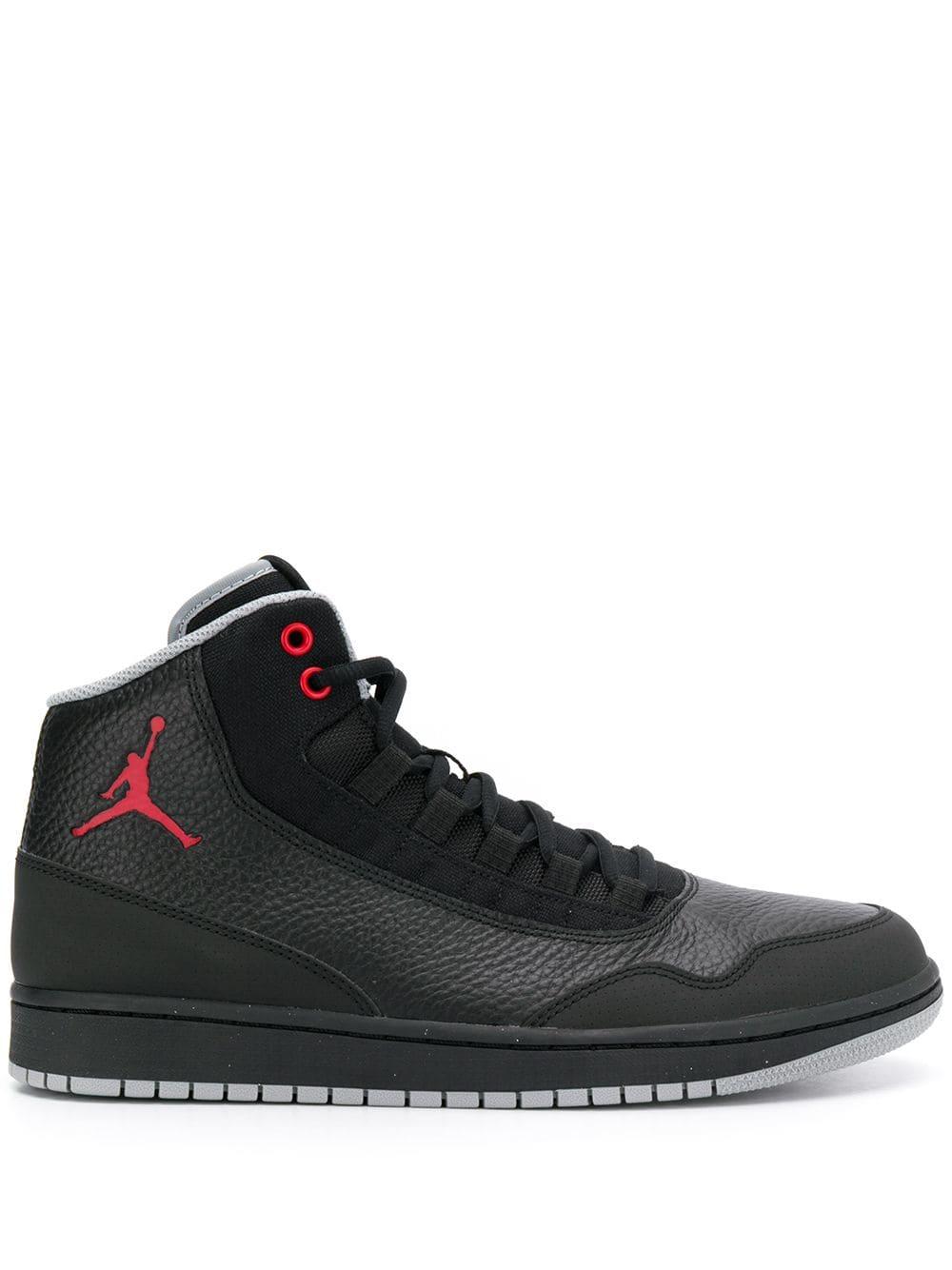 Nike Jordan Sneakers in Black for Men |