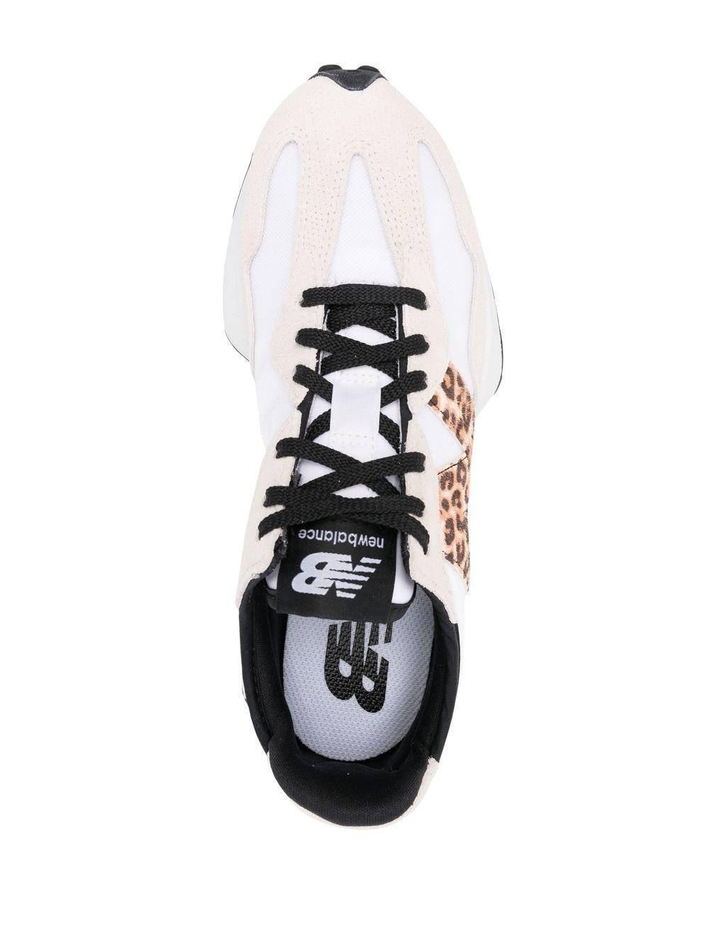 New Balance 327 Sneaker in White | Lyst