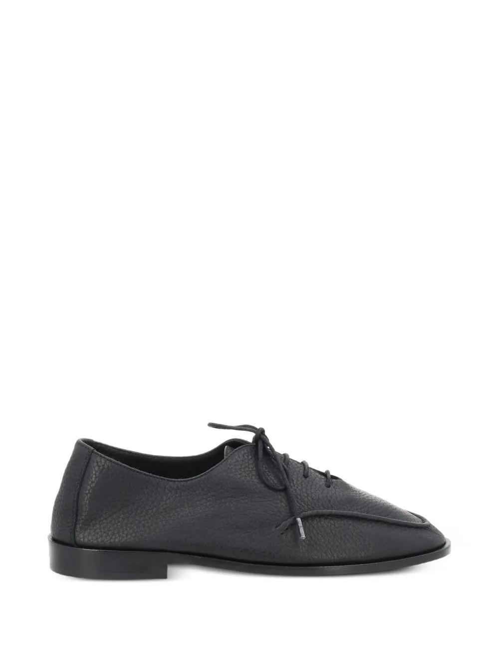レディース Hereu フラットシューズが¥65,800〜 | Lyst