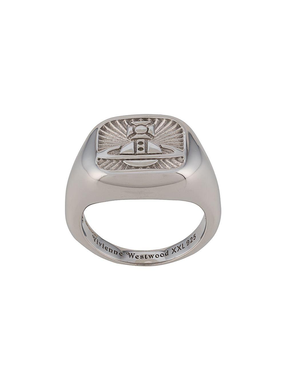 tempel Verstikken Absoluut Vivienne Westwood Engraved Orb Logo Ring for Men | Lyst