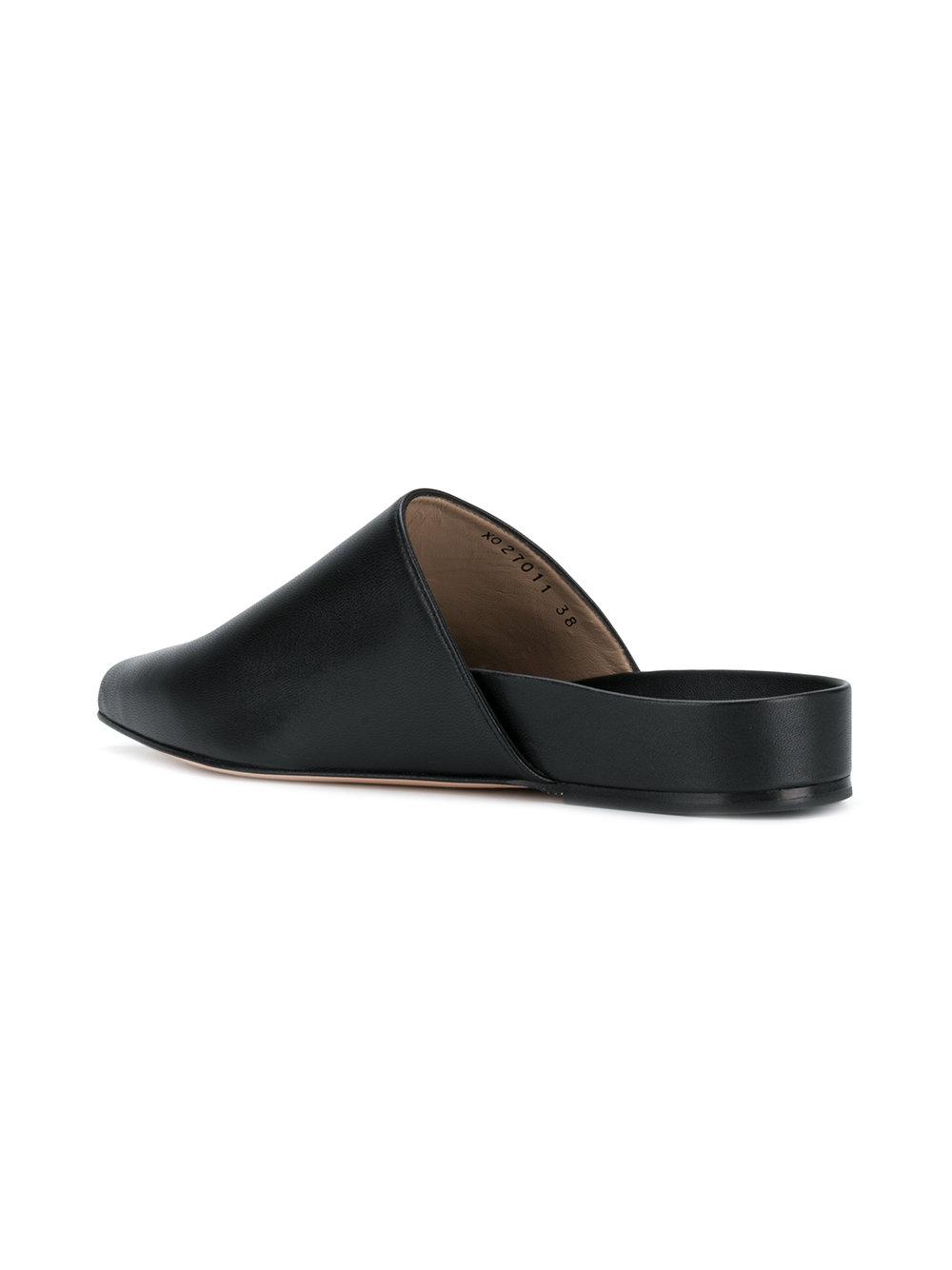 stuart weitzman flat mules