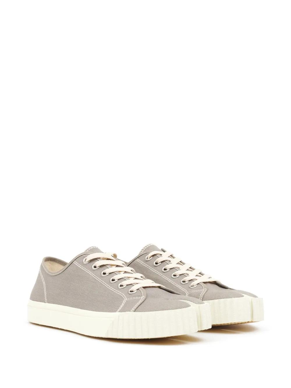 Maison Margiela Tabi Low Sneakers in White for Men | Lyst