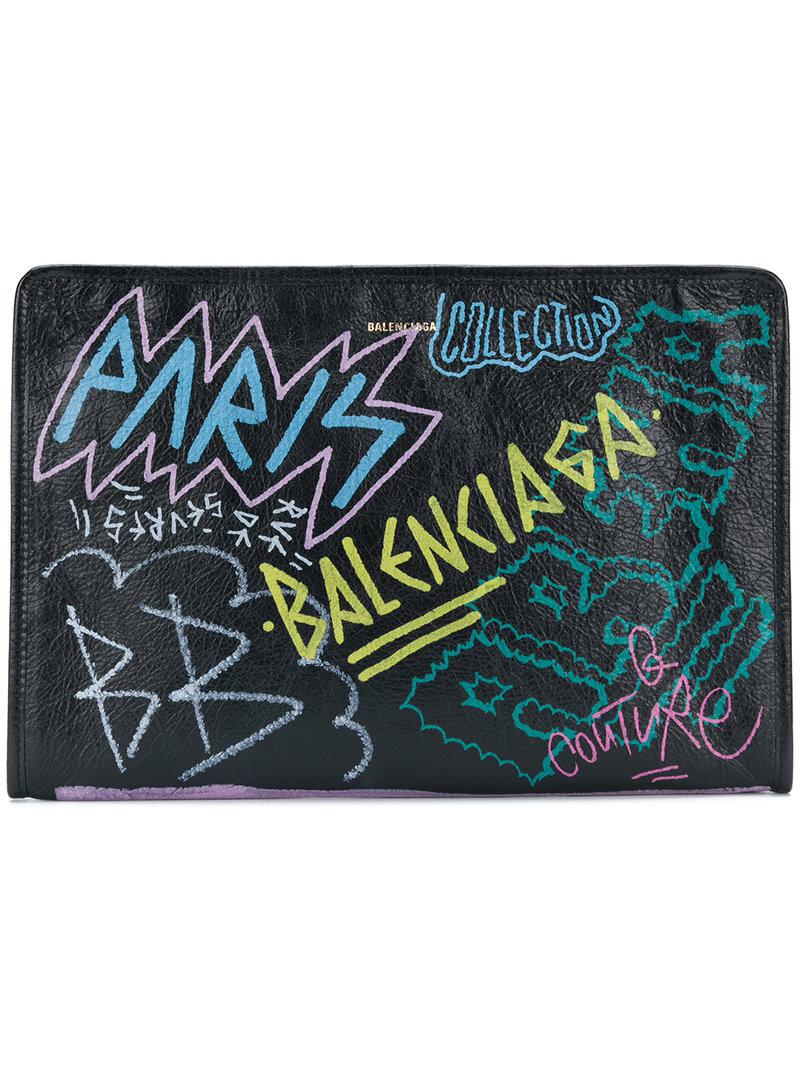 Граффити clutch кс го. Сумка роспись граффити. Граффити клатч. Сумка pinko graffiti black. Граффити клатч.