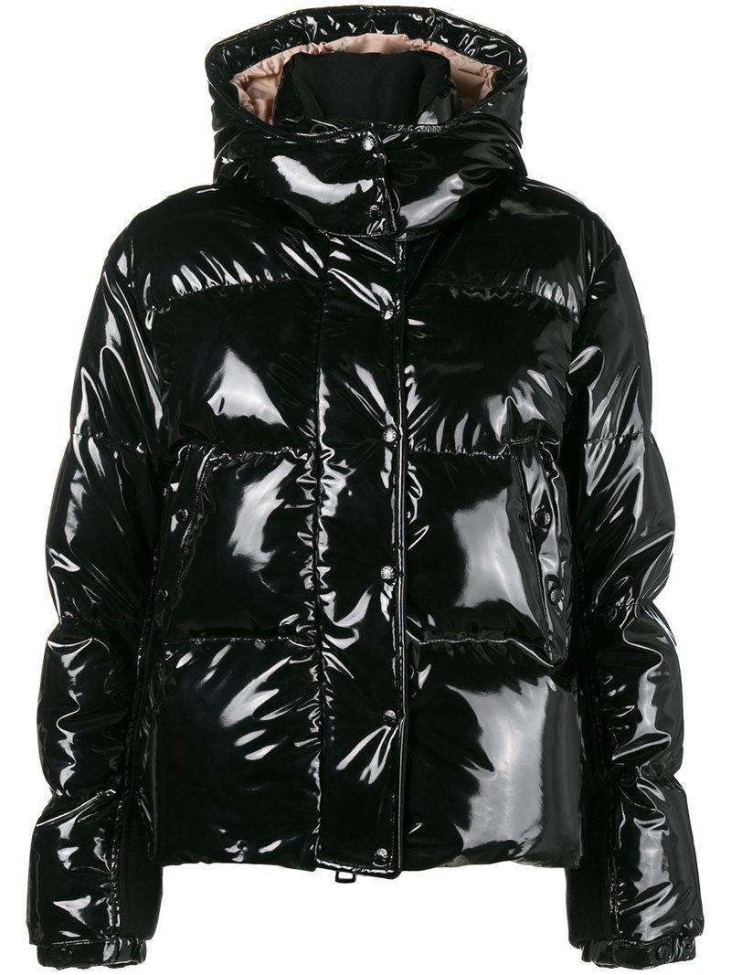 Moncler Feather Down Shiny Puffer Jacket in Black | Lyst