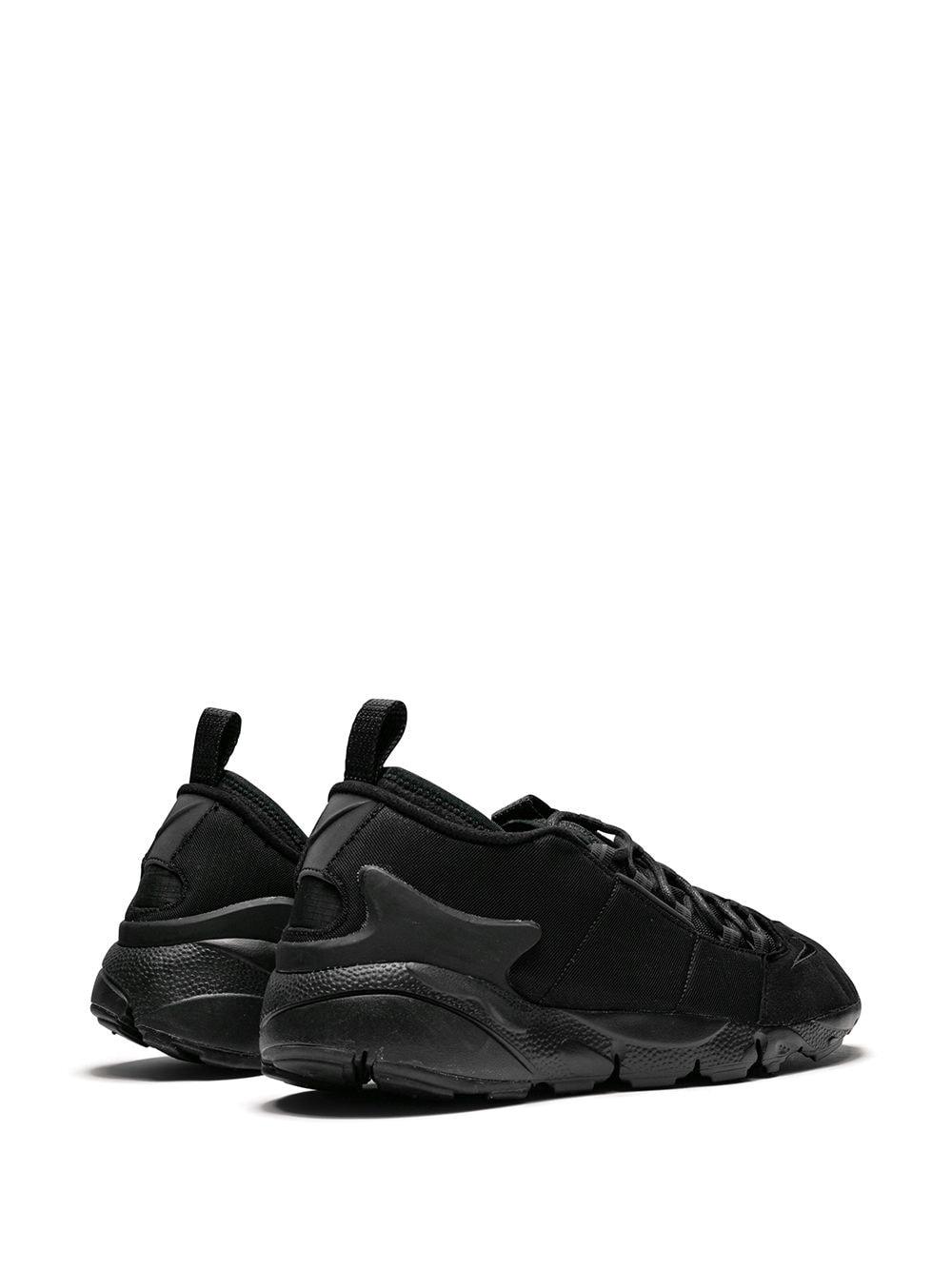 cdg footscape