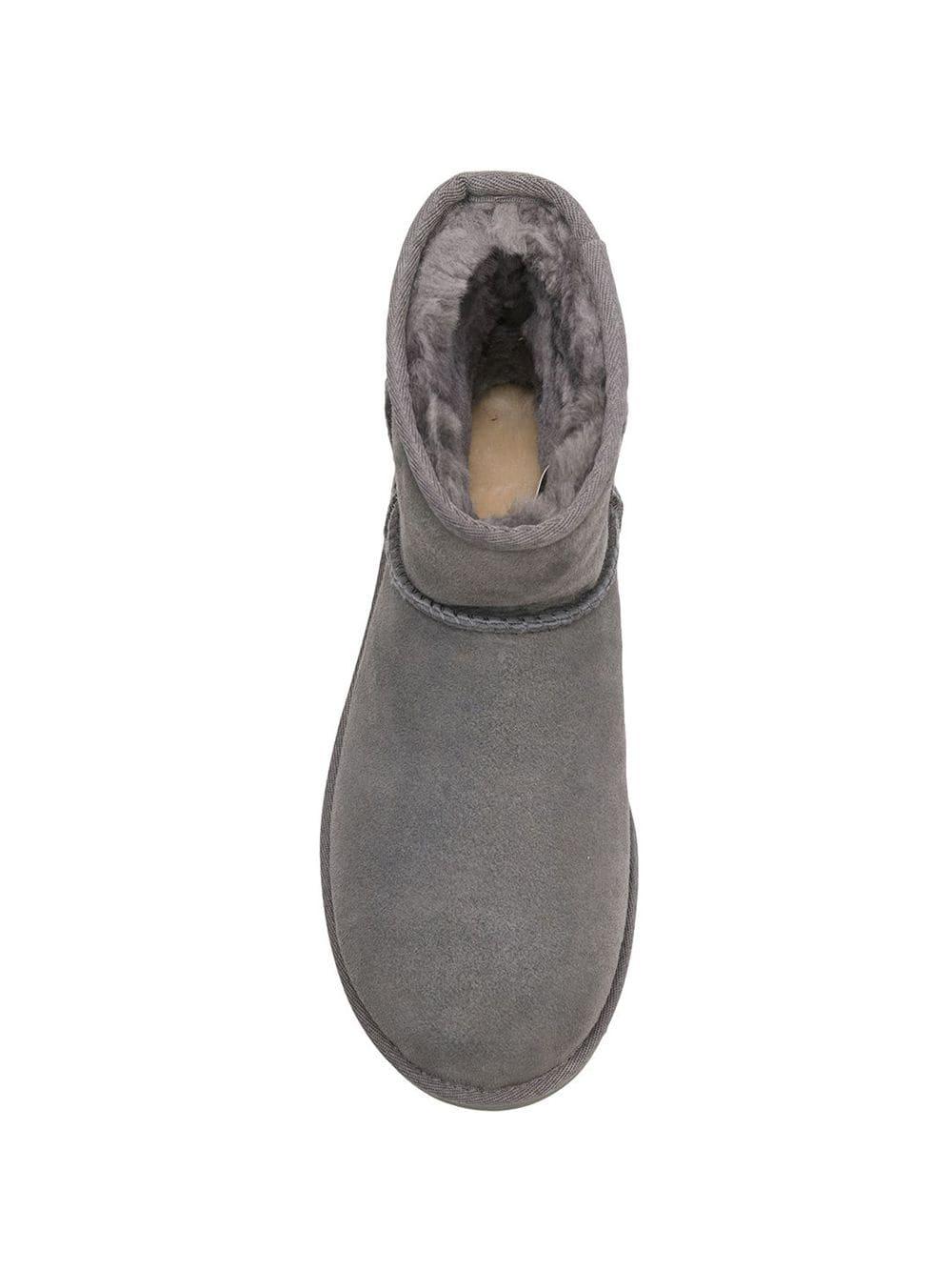 grey knit uggs
