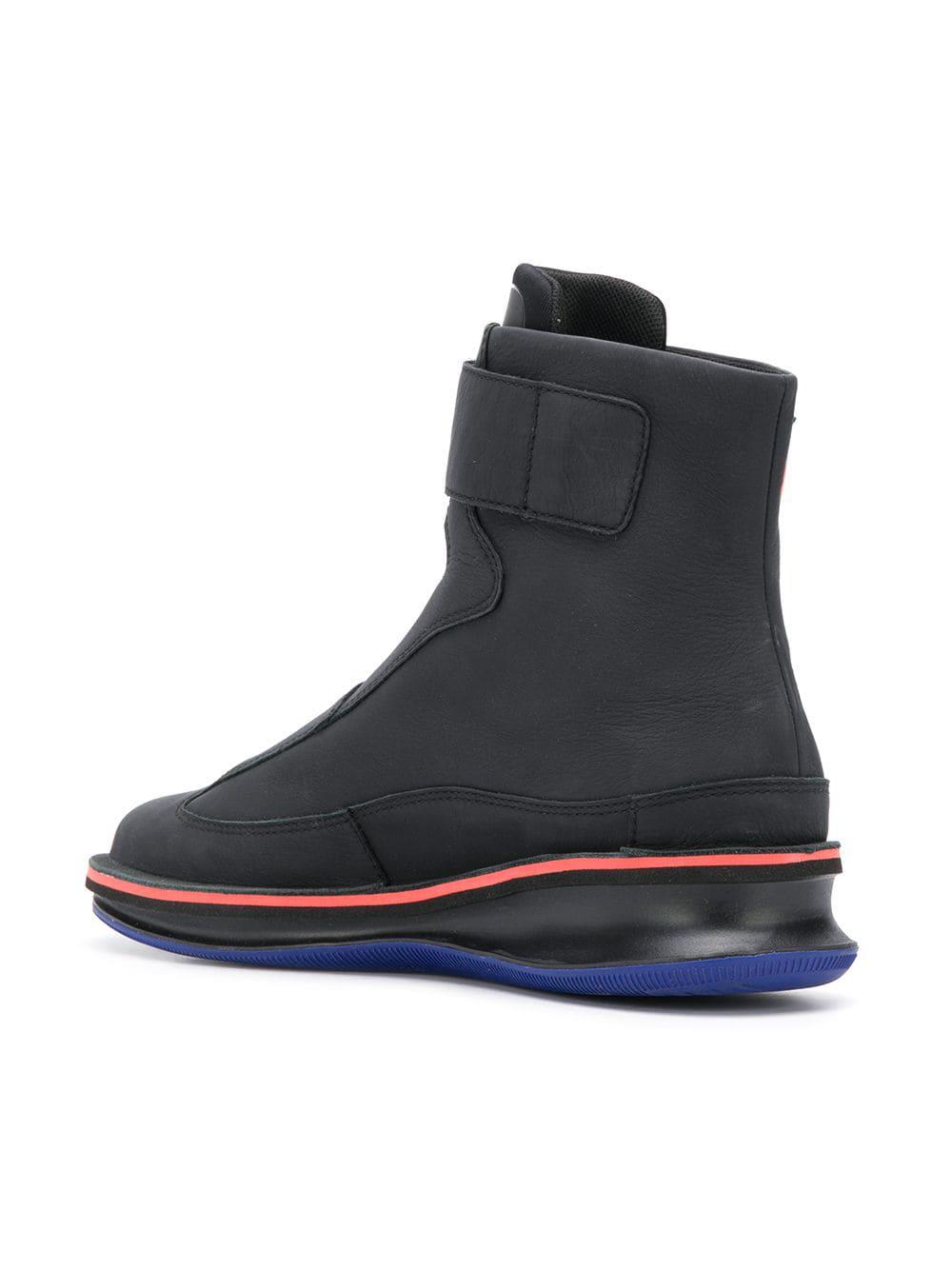 camper rolling boots