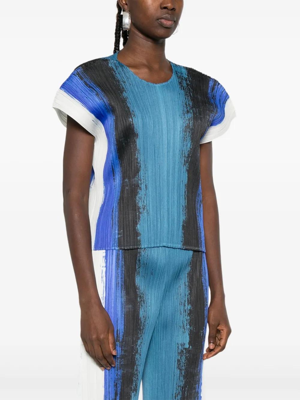 ISSEY MIYAKE PLEATS タンクトップ Sleeveless Turtleneck Top in Light Grey – SVRN