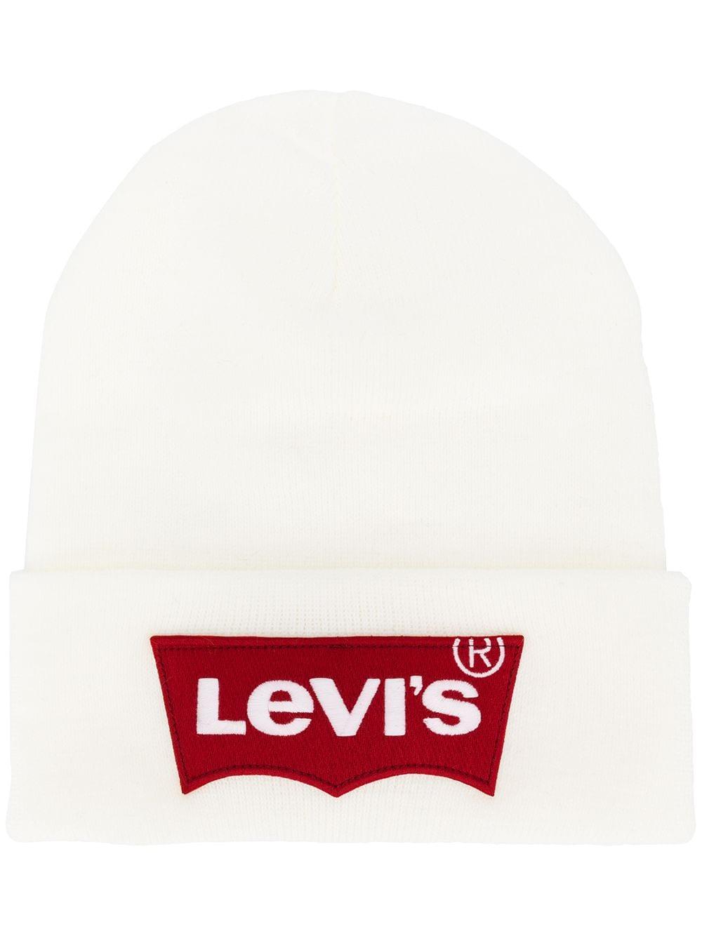 white levis hat