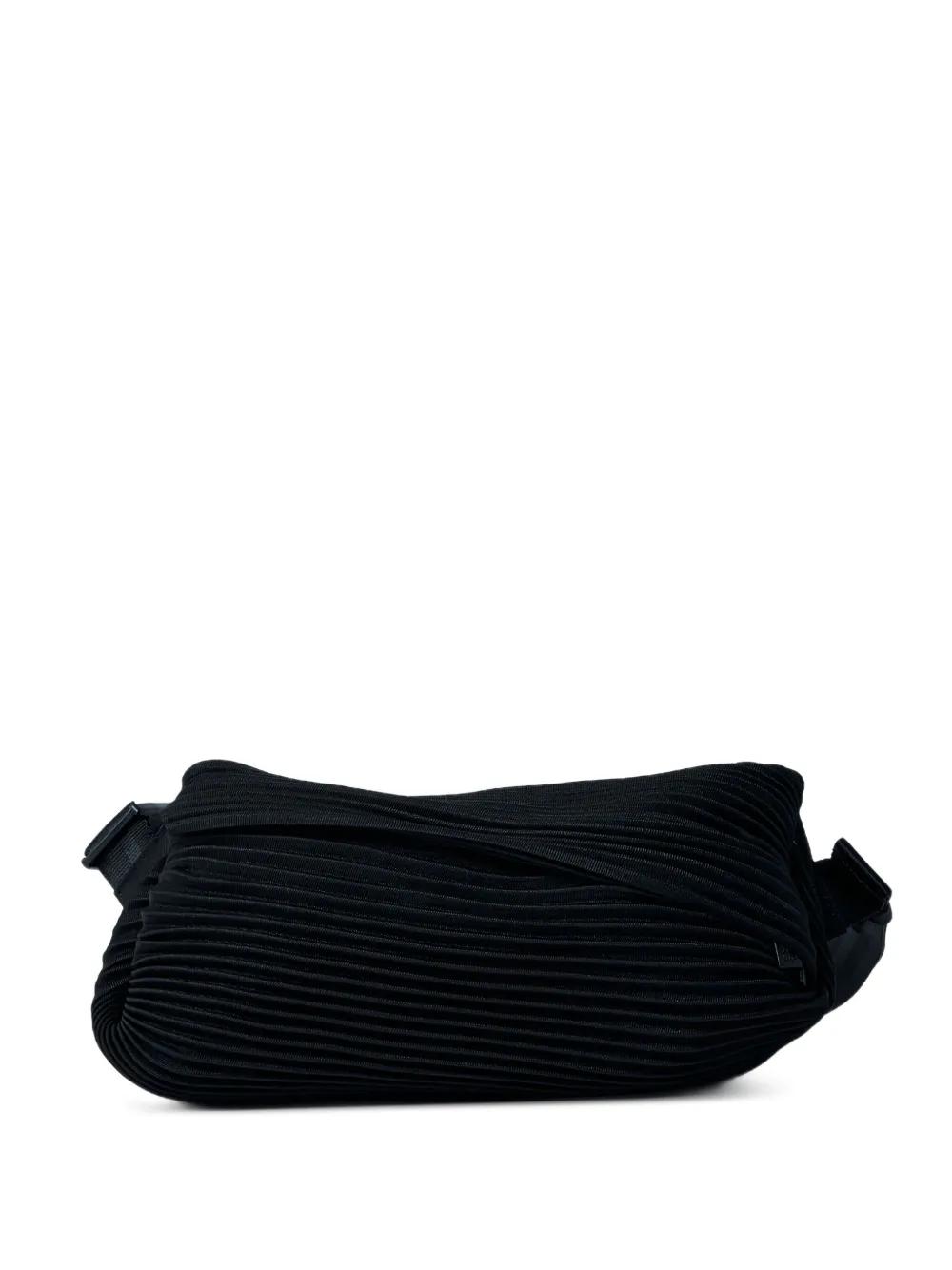 未使用 ISSEY MIYAKE PLEATS PLEASE プリーツポーチ 良品 PLEATS PLEASE プリーツプリーズ Issey Miyake イッセイ