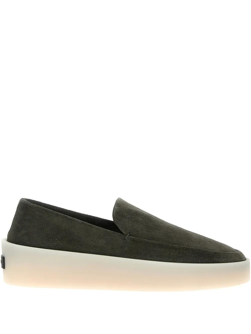 【関税込み】Fear of God カーキ スエード ローファー メンズ Fear Of God ローファー | オンラインセールは最大70