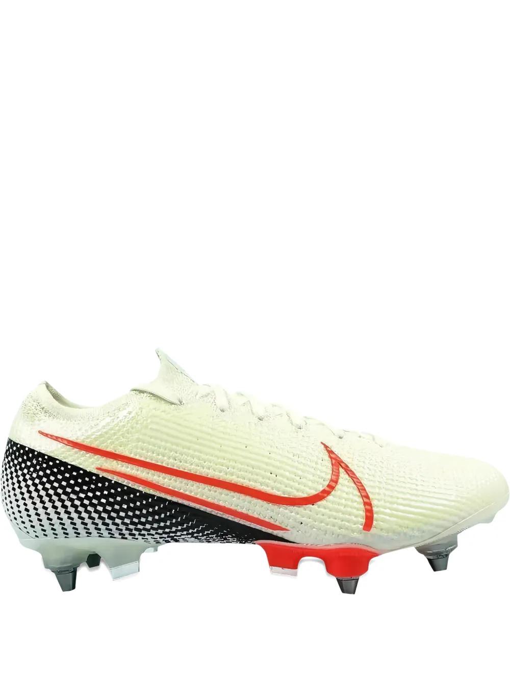 シューズ NIKE Vapor 13 Elite SG-PRO 6f3b78f7e8a1.jpg?width=3840&