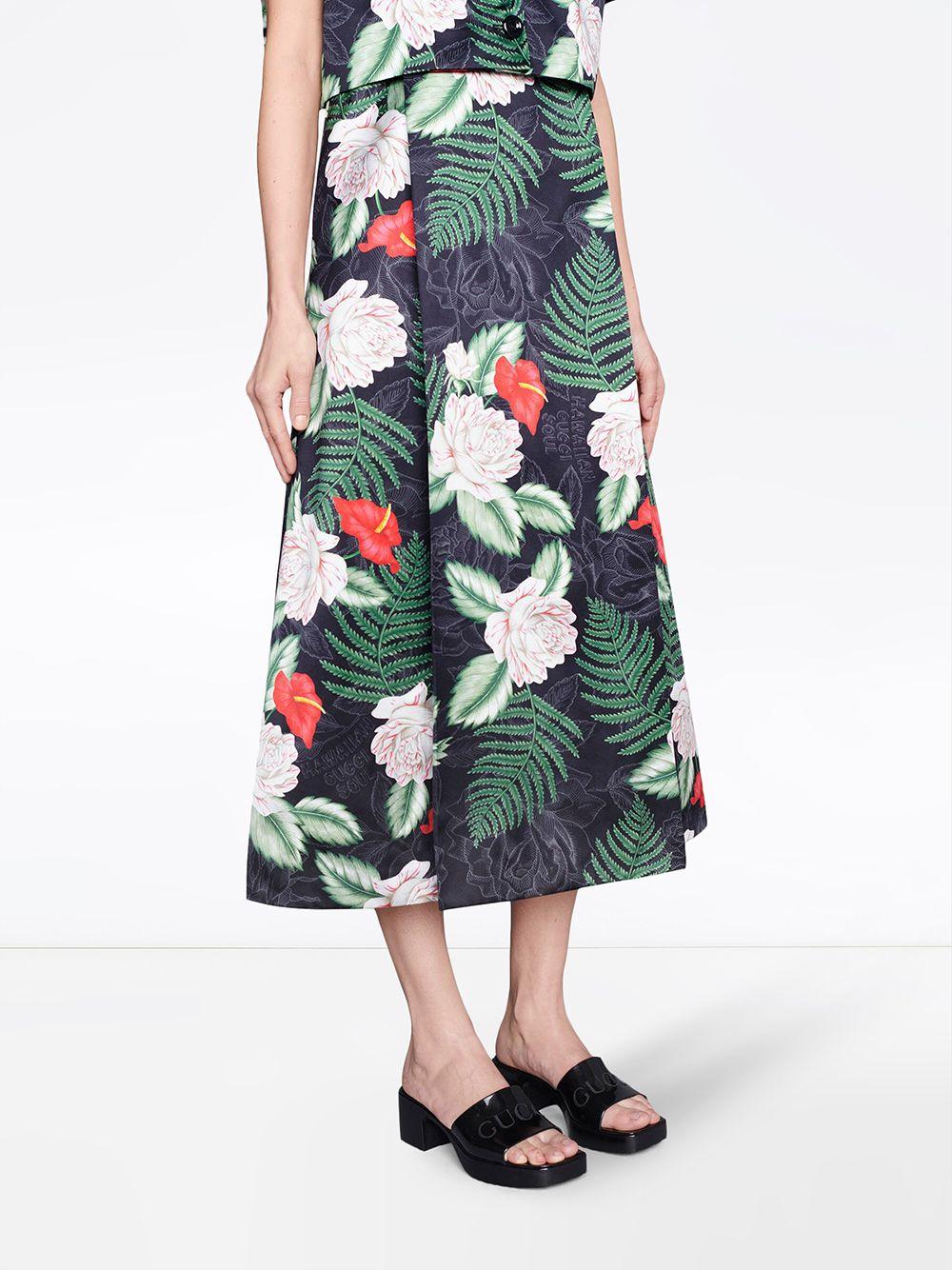 gucci rubber black slides