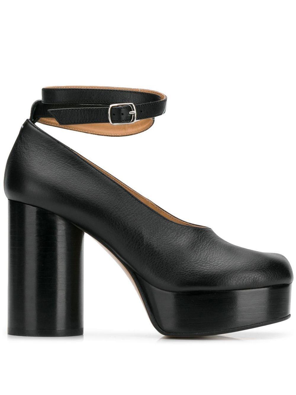 Maison Margiela Leather Tabi Double Strap Pumps in Black - Save 33% - Lyst