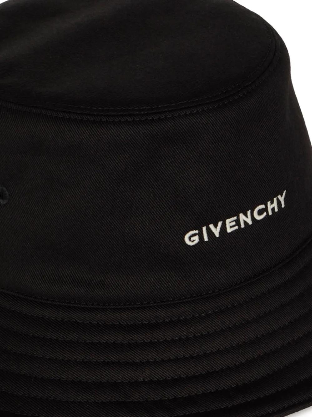 givenchy-black-Logo-
