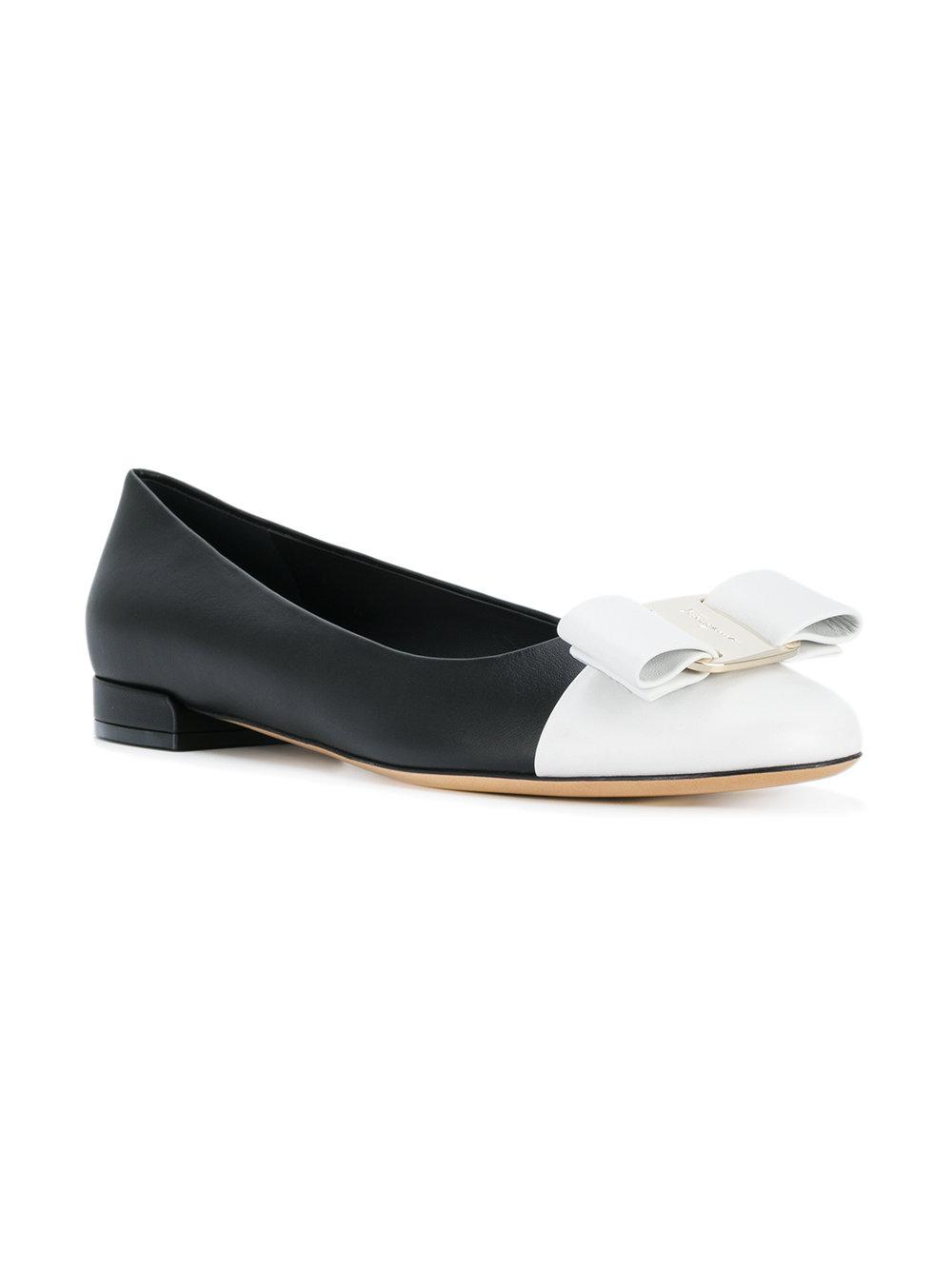 Ferragamo Leather Varina Ballerina Shoes in Black - Lyst