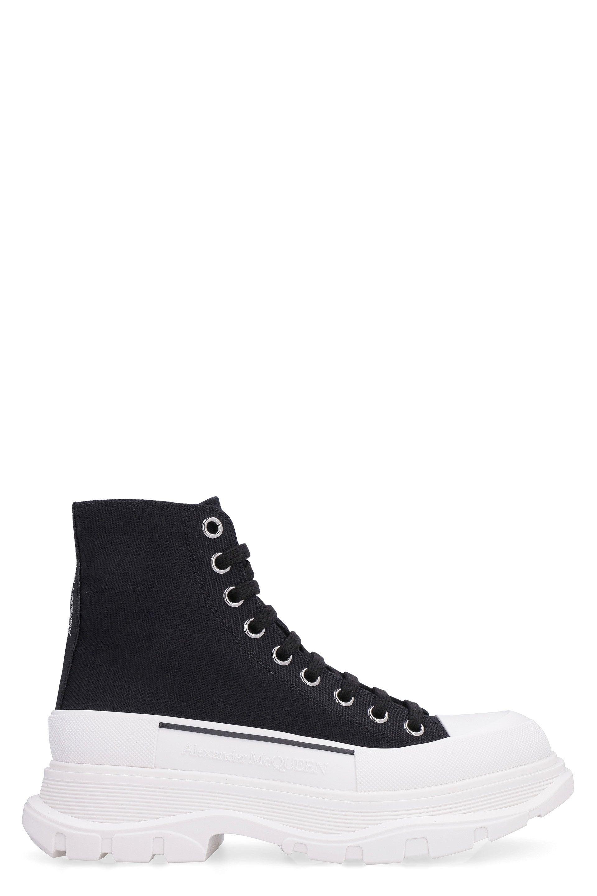 Designer Alexander McQueen Tread Slick Sneakers for Women Designer Alexander McQueen Tread Slick Sneakers for Women