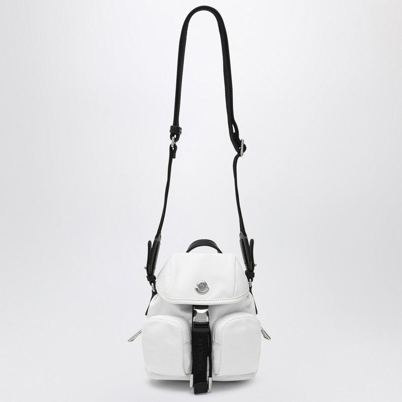 ショルダーバッグ・ポシェット MONCLER MINI TRICK WHITE SHOULDER BAG Moncler Mini Trick Shoulder Bag in White | Lyst