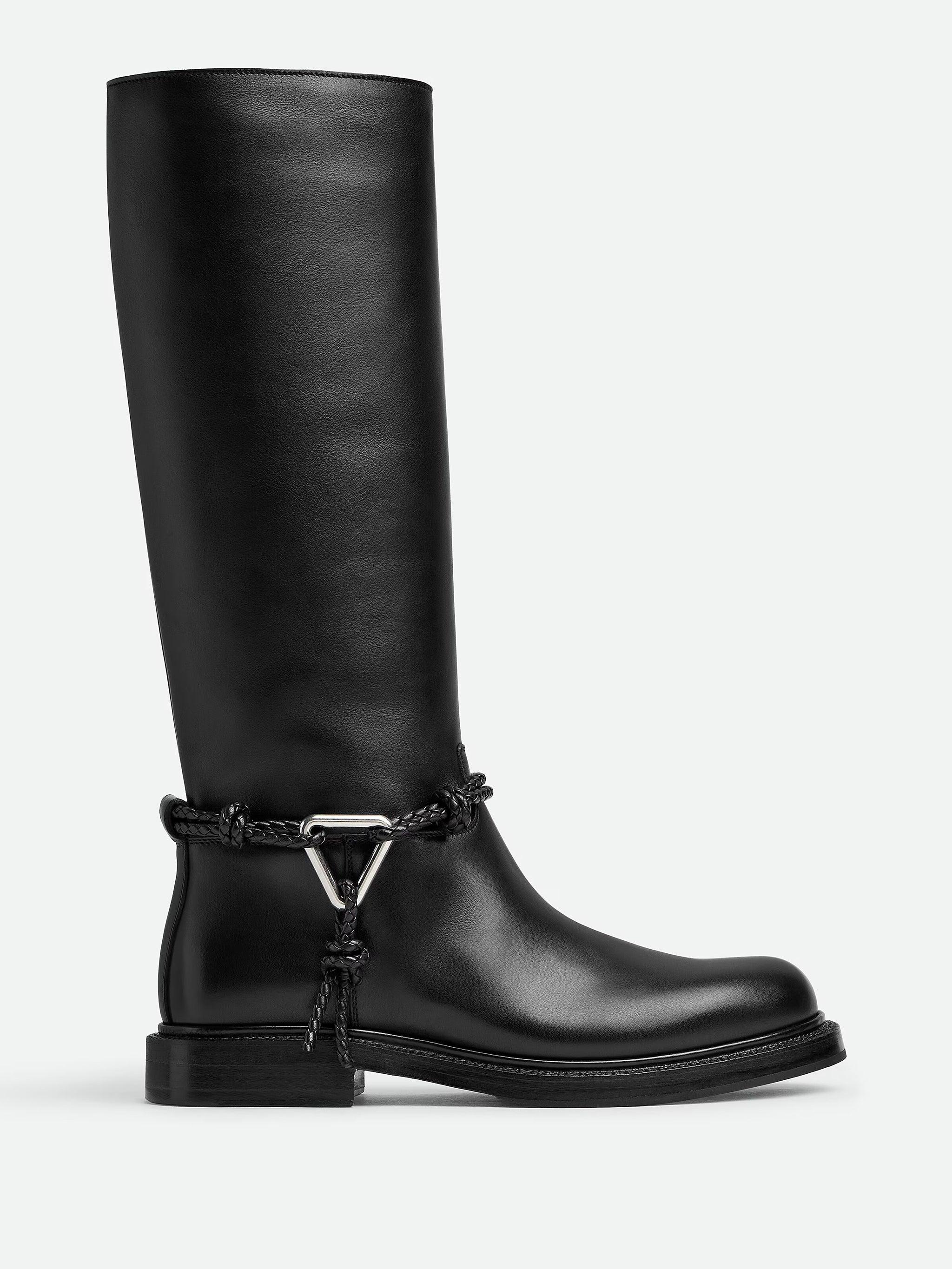 【Sale】 Bottega Venetta Lug Sole Bootsブーツ Bottega Veneta® Men's Lug Chelsea Boot in Fondant. Shop
