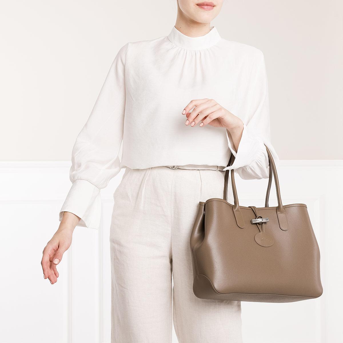 Longchamp Leather Roseau Shoulder Bag M 