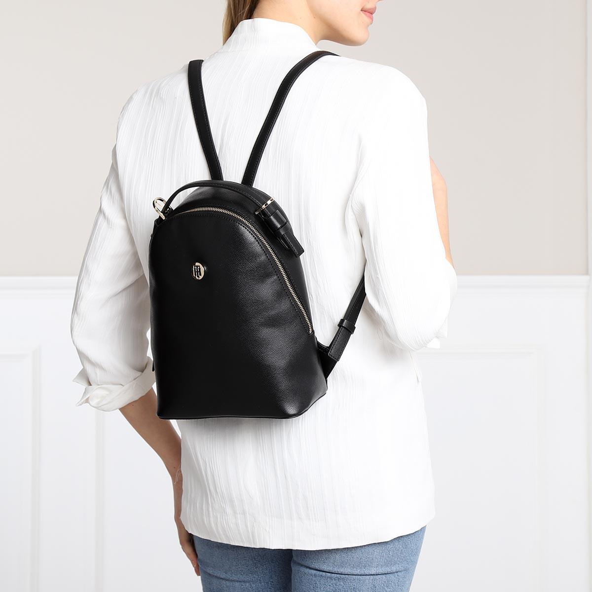tommy hilfiger classic saffiano tote