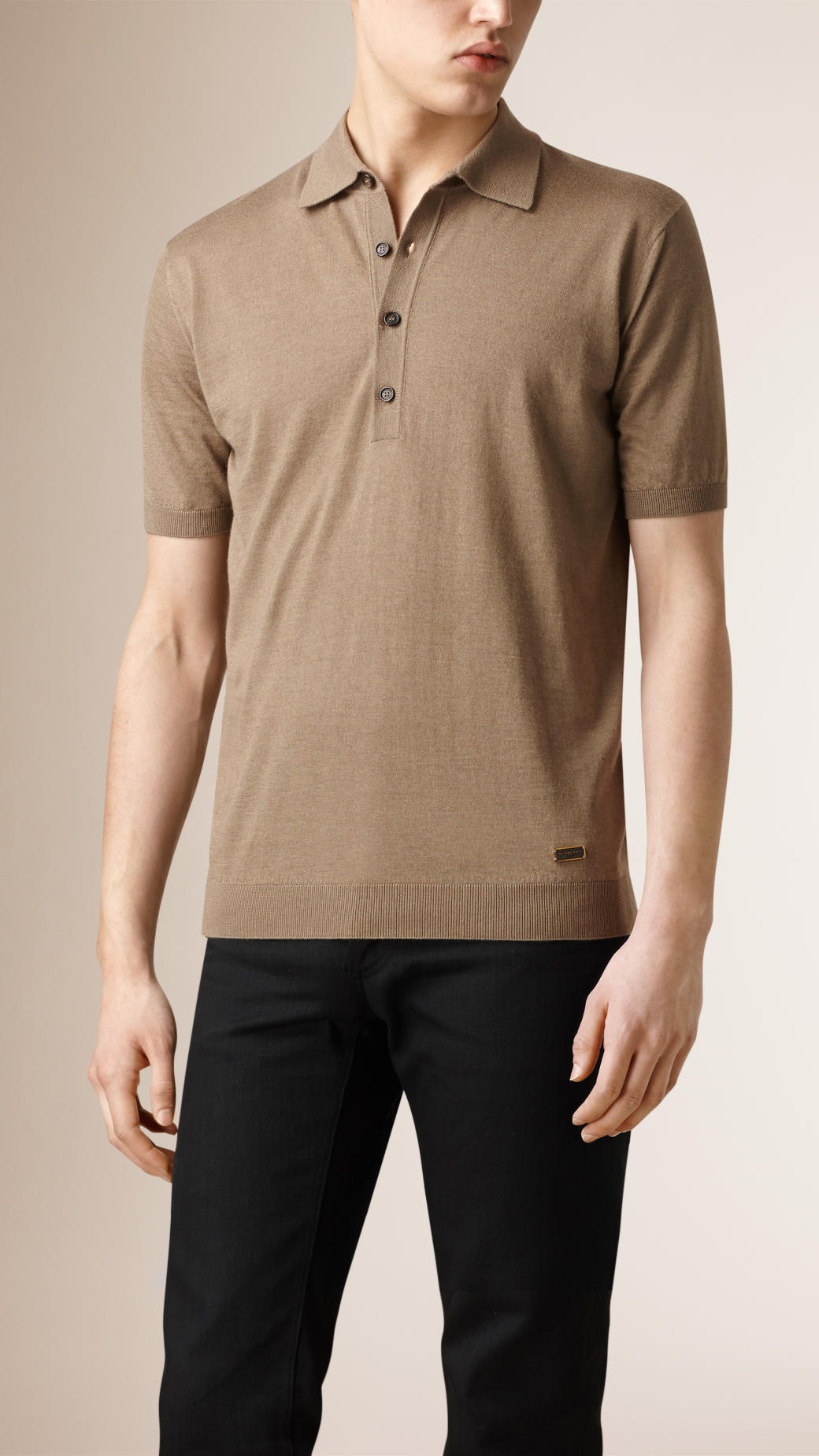 grey knitted polo