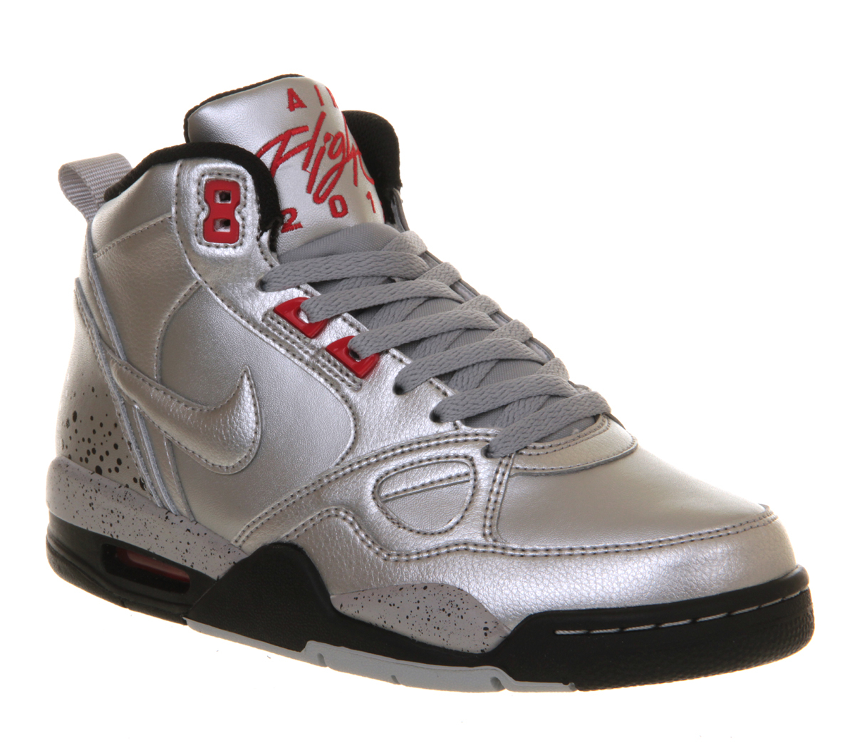 nike fly mid top lace up