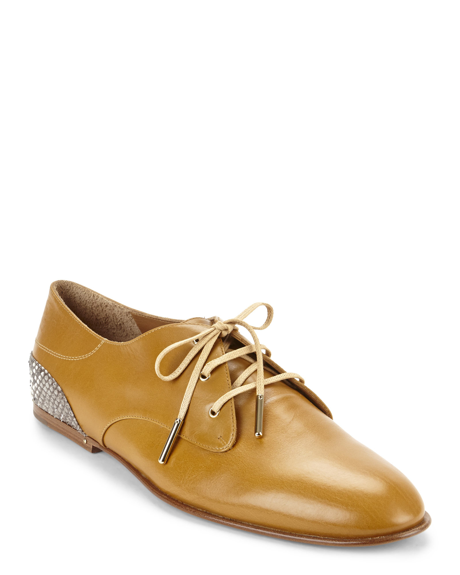 Century 21 Chloã Cognac & Python Oxford Flats in Yellow (Cognac/Python