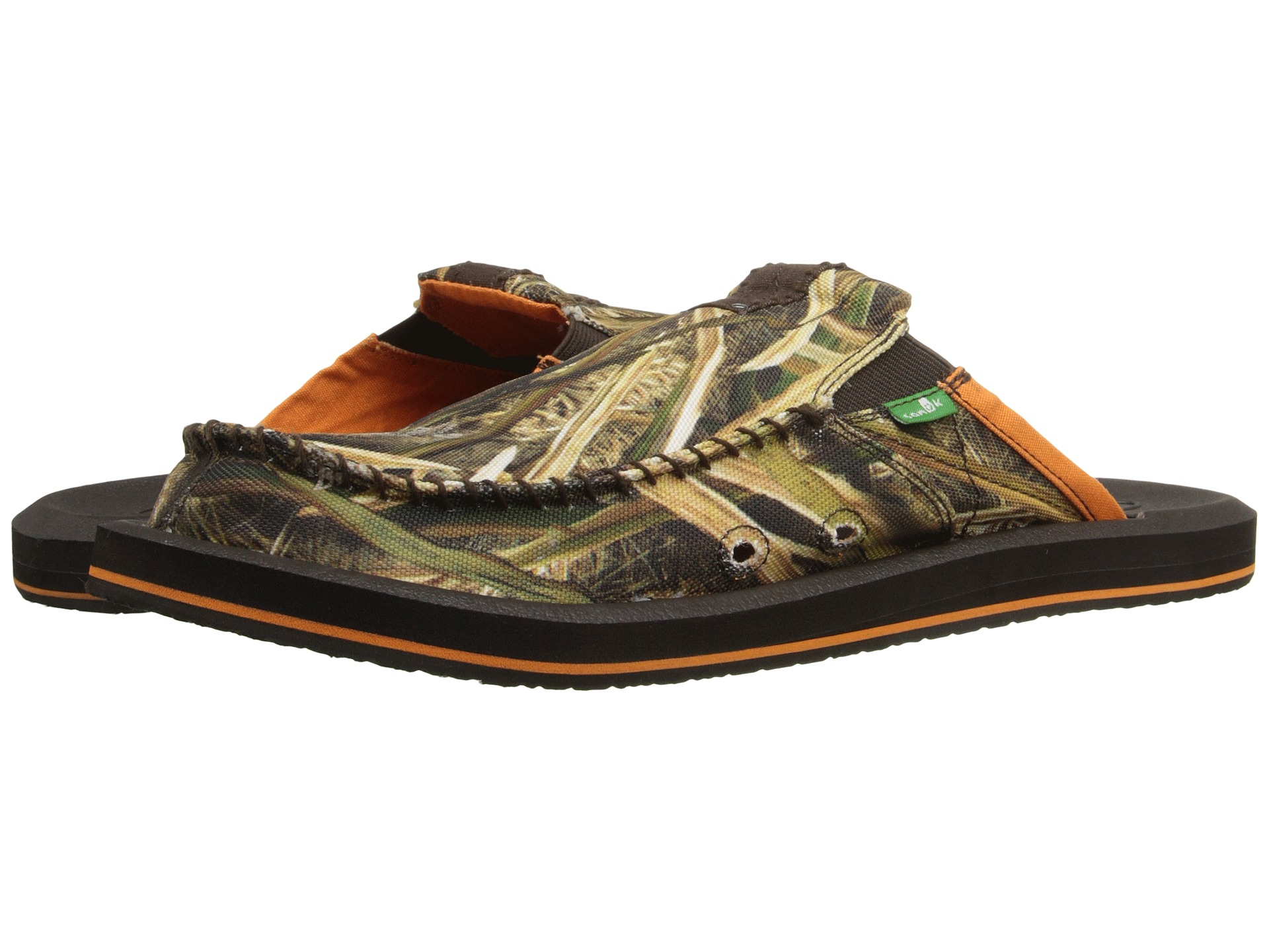 mossy oak sanuks