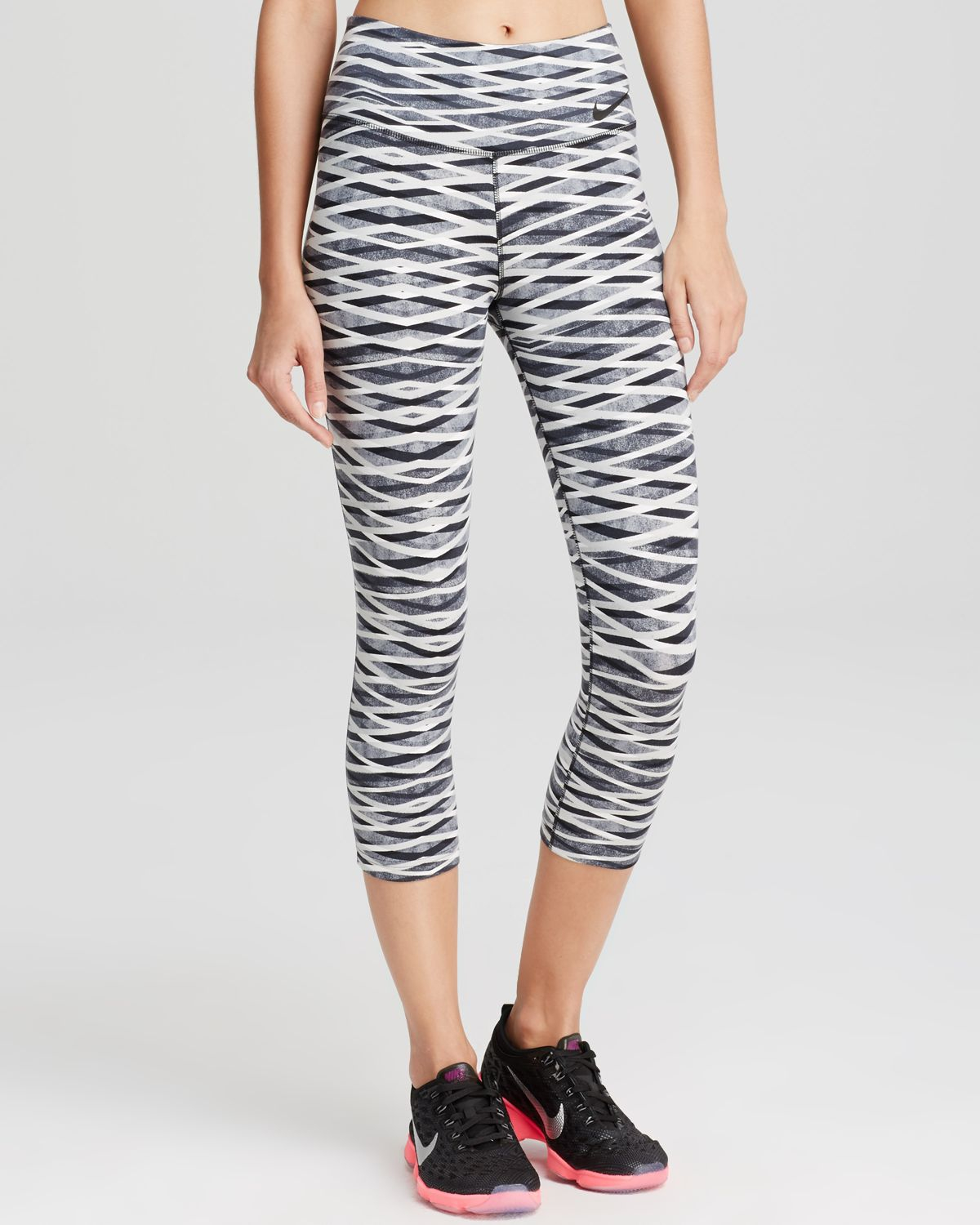 criss cross nike leggings