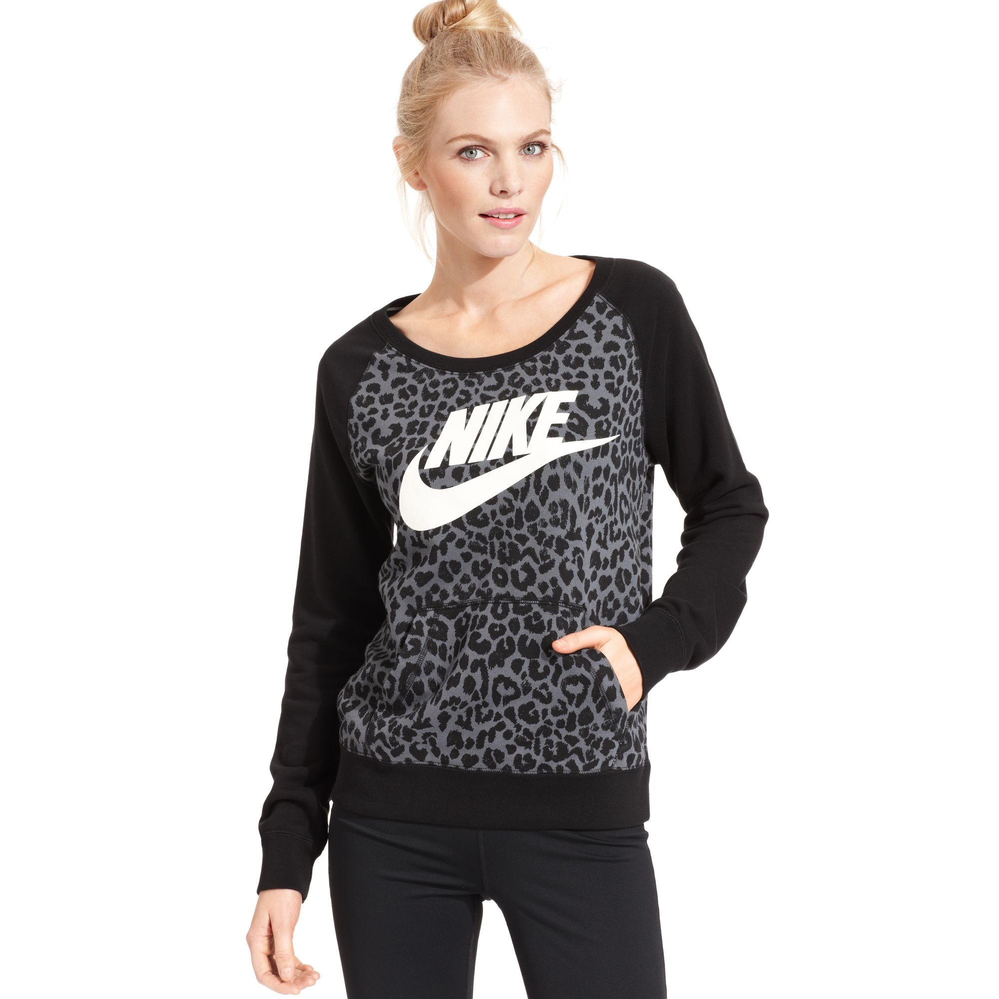 Coördineren pindas wildernis Nike Rally Cheetah Print Sweatshirt in Black | Lyst