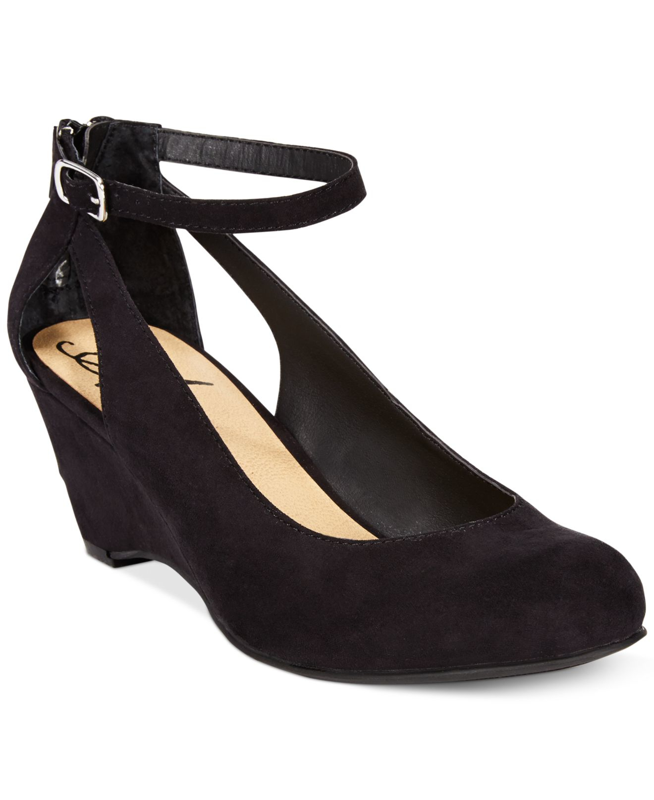 macys on line shoes