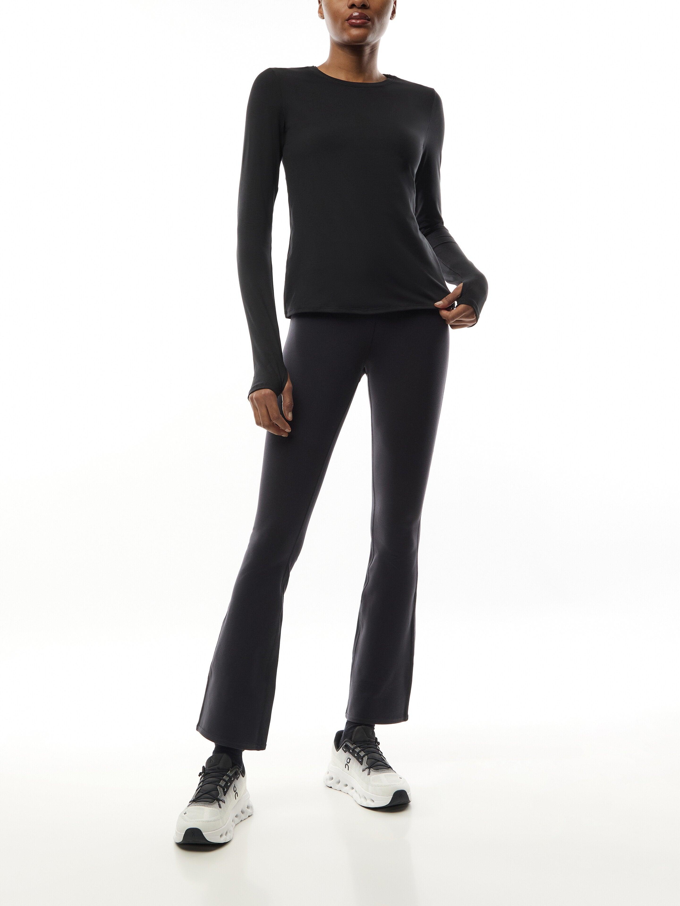 Alo Yoga Alosoft Finesse Long Sleeve Top in Black | Lyst UK