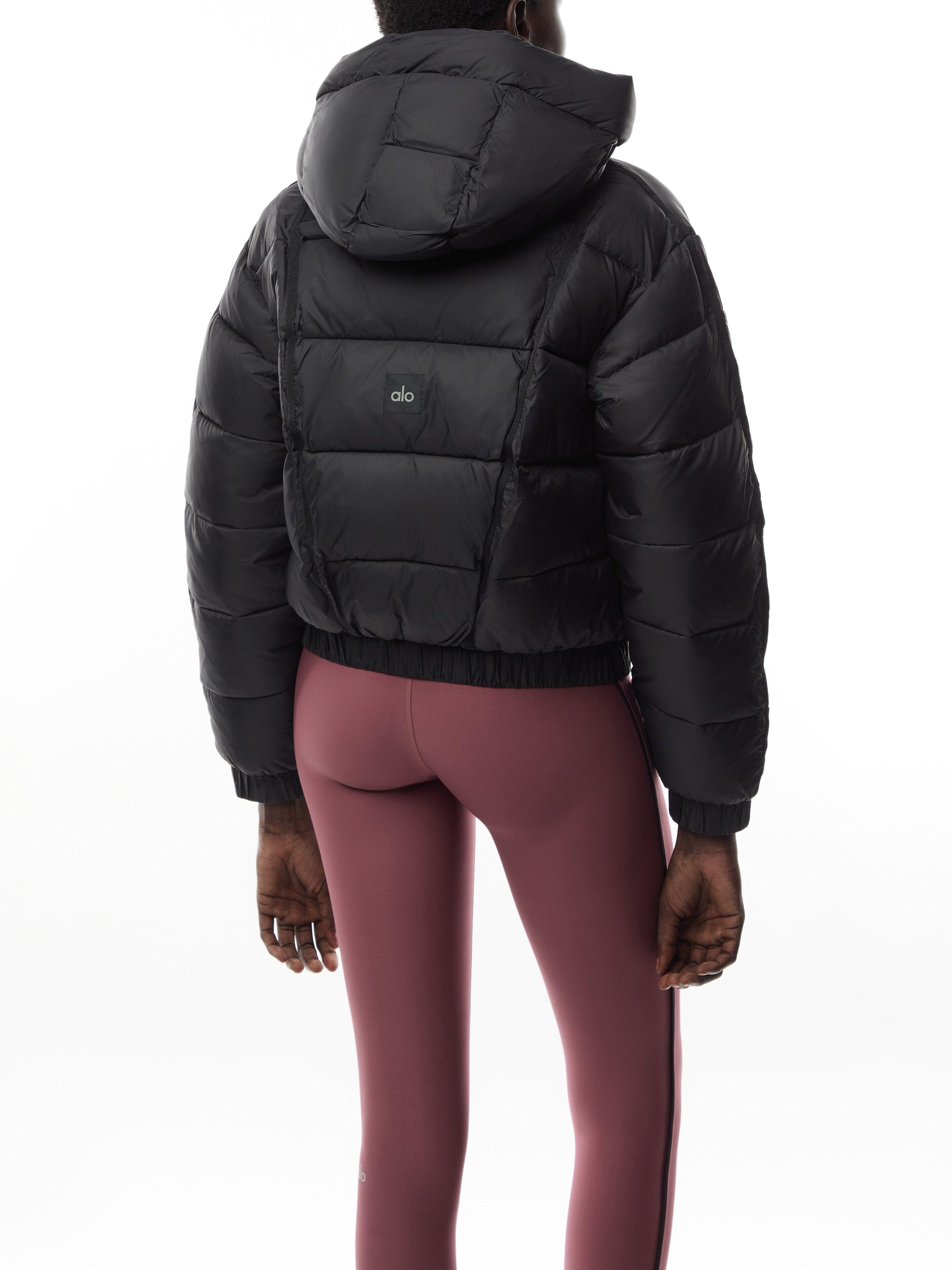 Alo Yoga Aspen Love Puffer Jacket in Black | Lyst UK