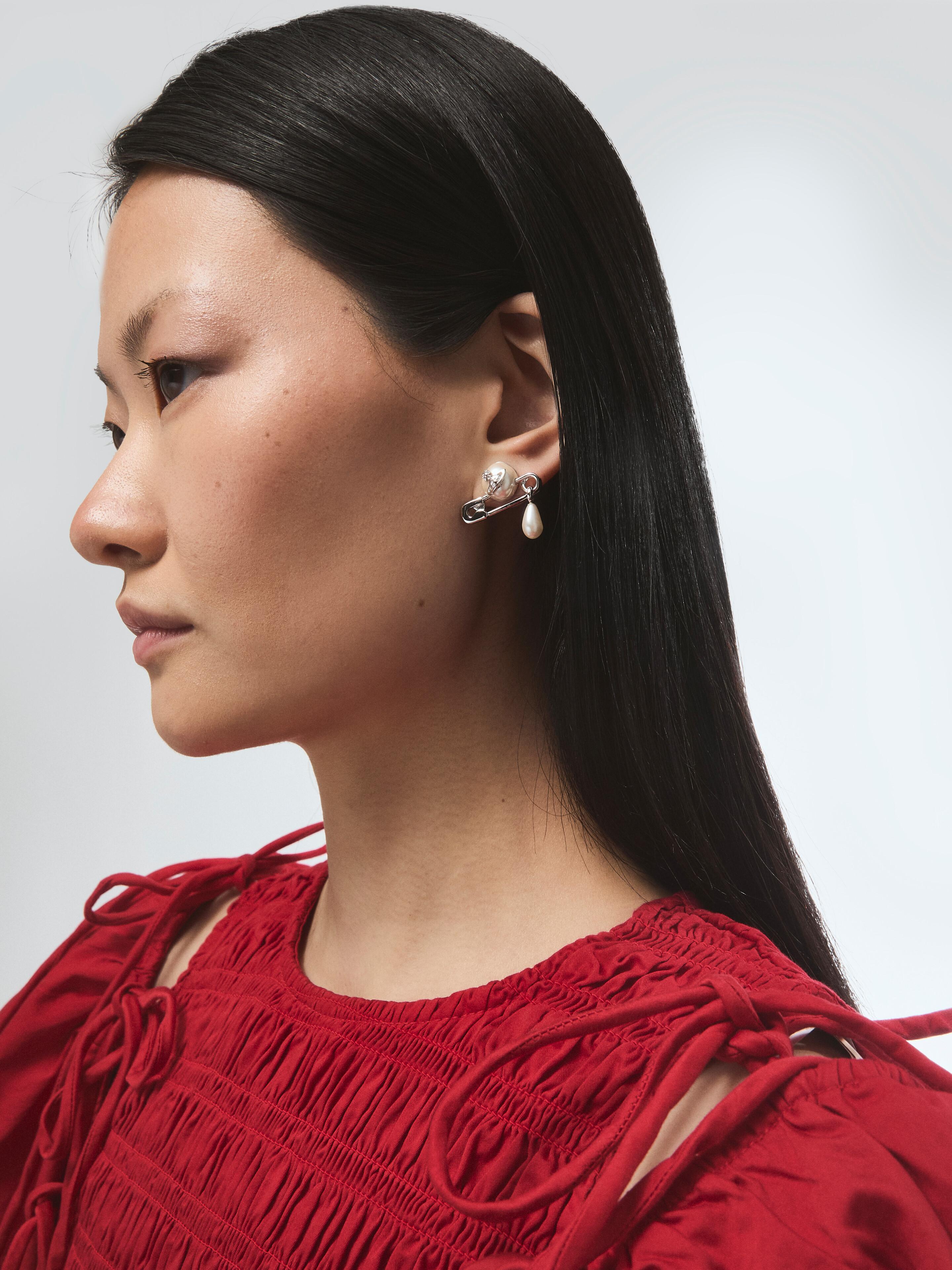 【Vivienne Westwood】CLAUDE SMALL STUD ピアス Vivienne Westwood ヴィヴィアンウエストウッド ピアス/CLAUDE