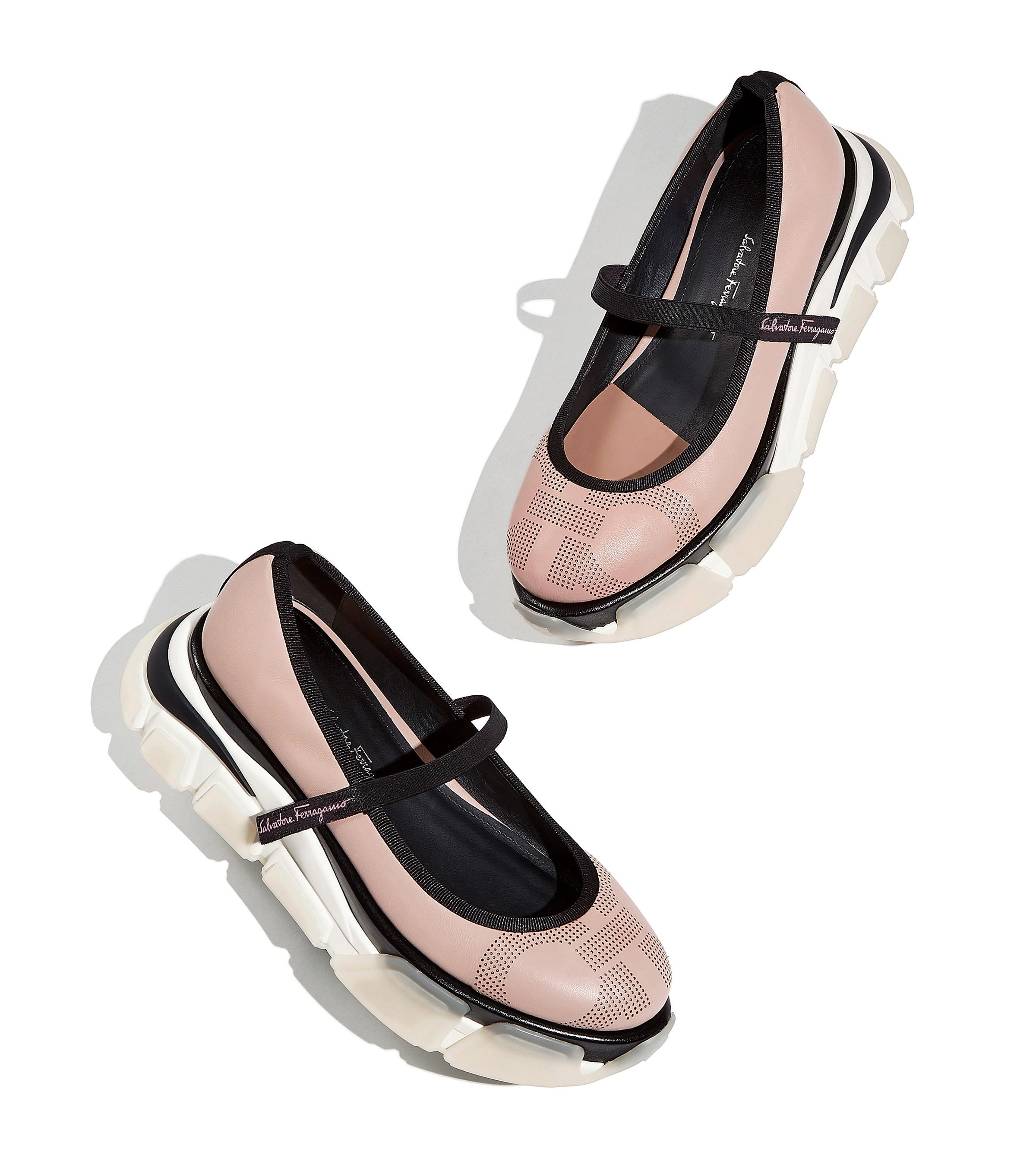 Ferragamo Leather Damskor Pink Ballerina Sneaker | Lyst