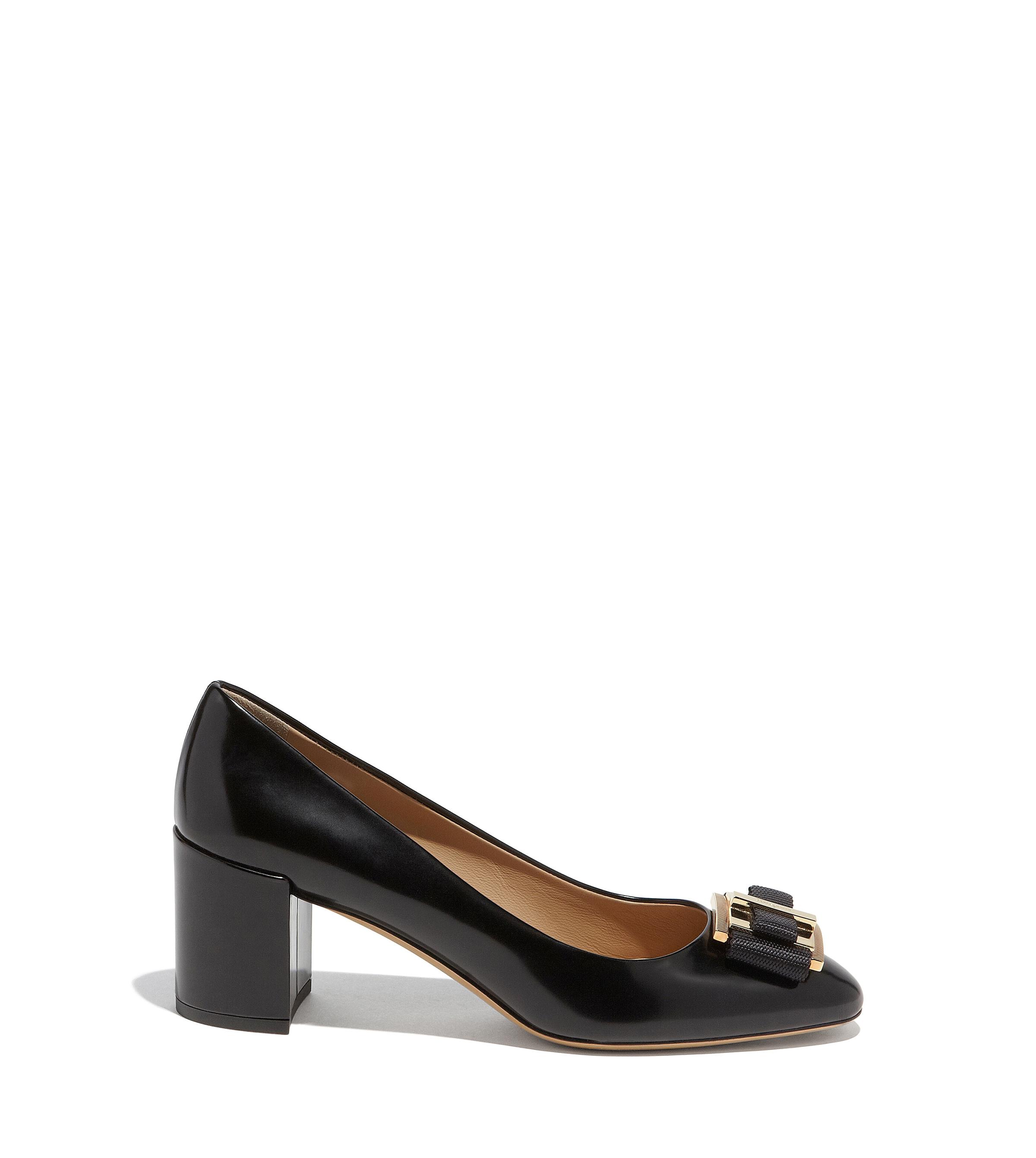 ferragamo double bow pump