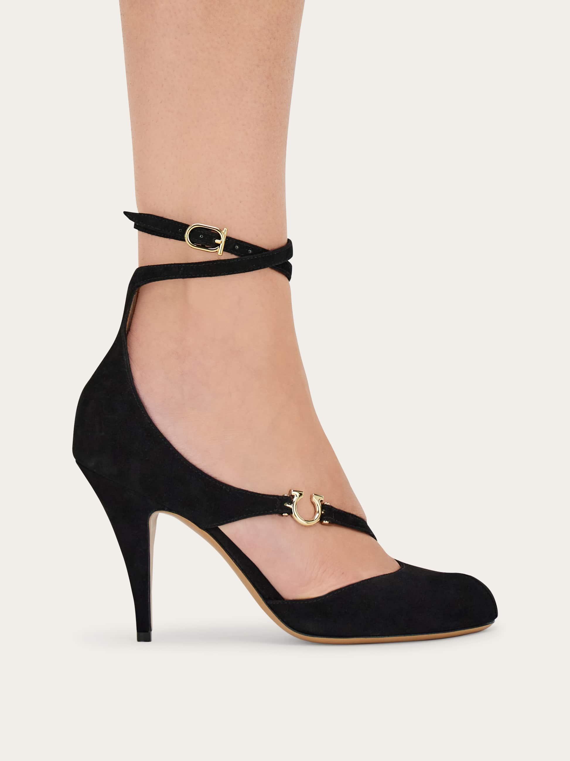 Ferragamo Peep-Toe Pump With Gancini Detail in Black Lyst UK