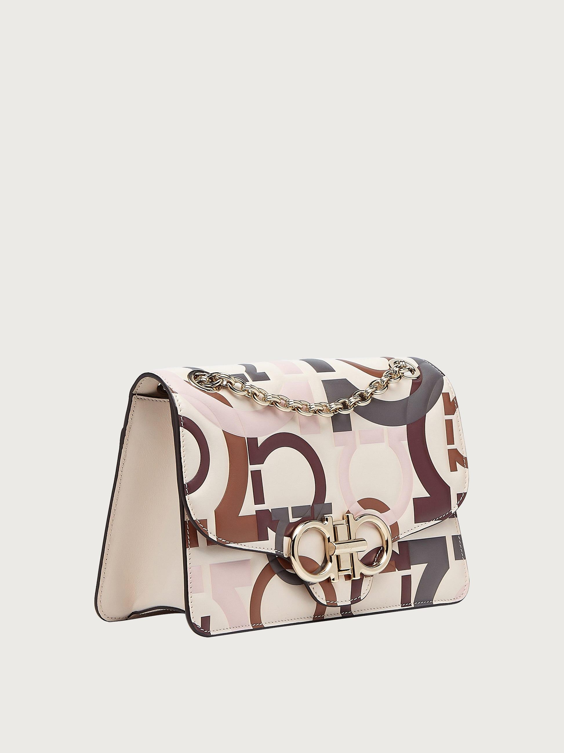 quilted gancini flap bolsa