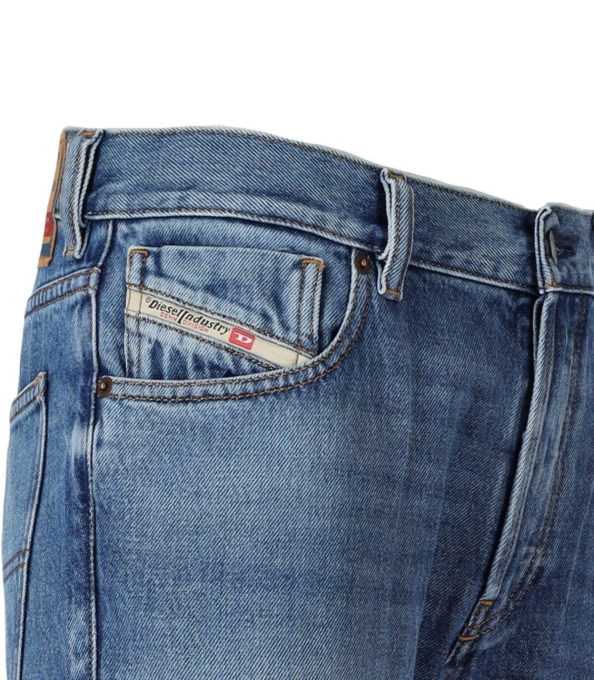 DIESEL 1995 D-sark Light Blue Jeans for Men | Lyst